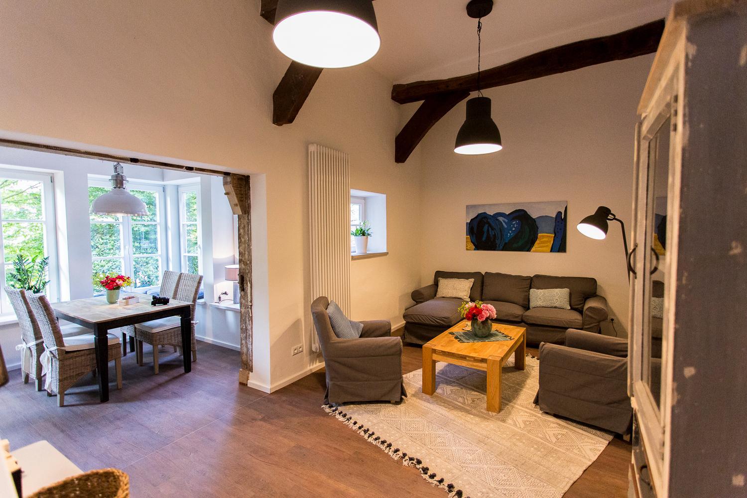 Apartment with Terrace photo 2