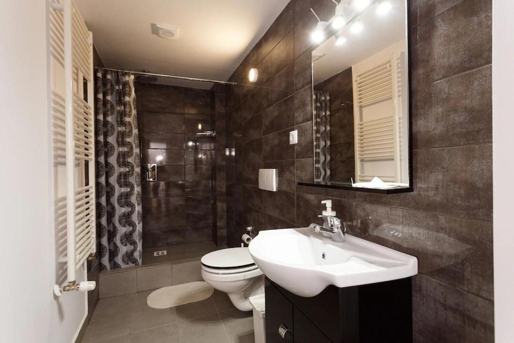 Standard Triple Room photo 2