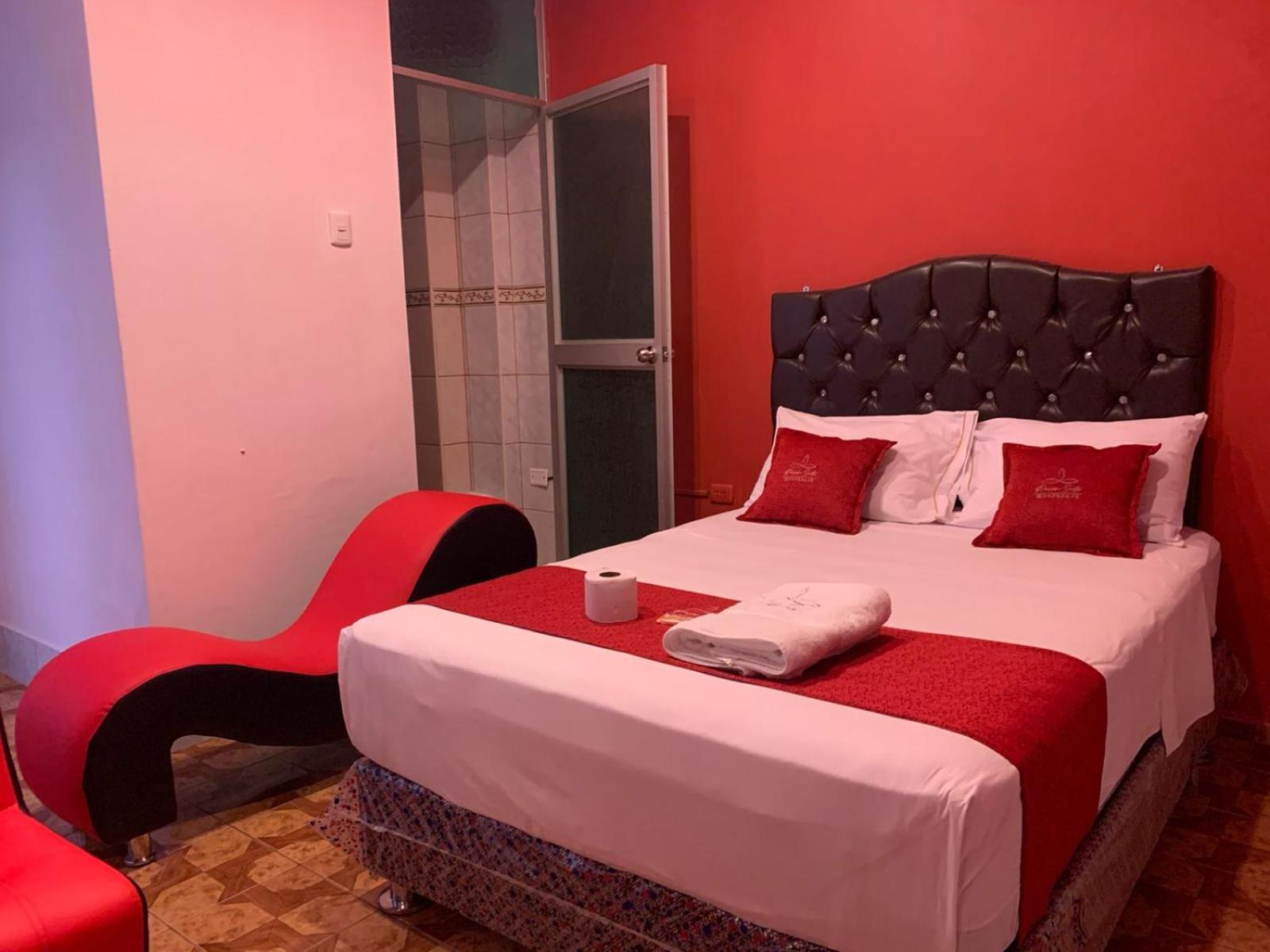 Deluxe Queen Room photo 2