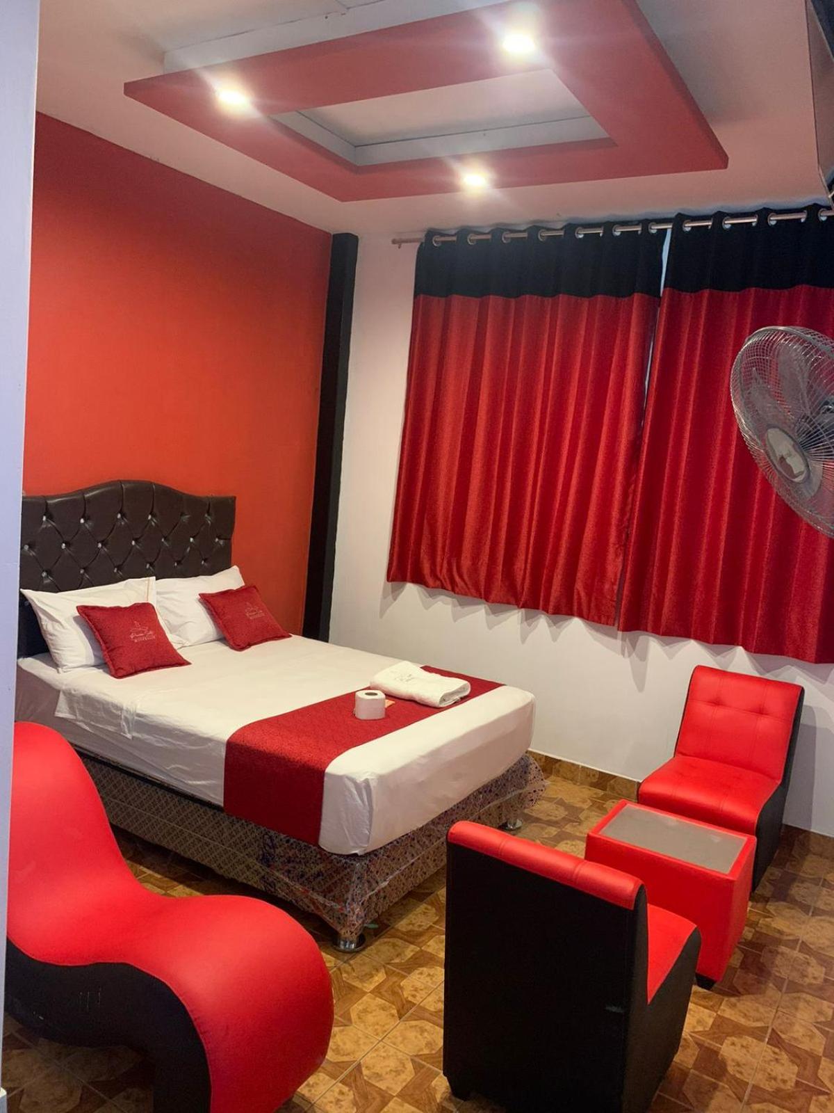 Deluxe Queen Room photo 3