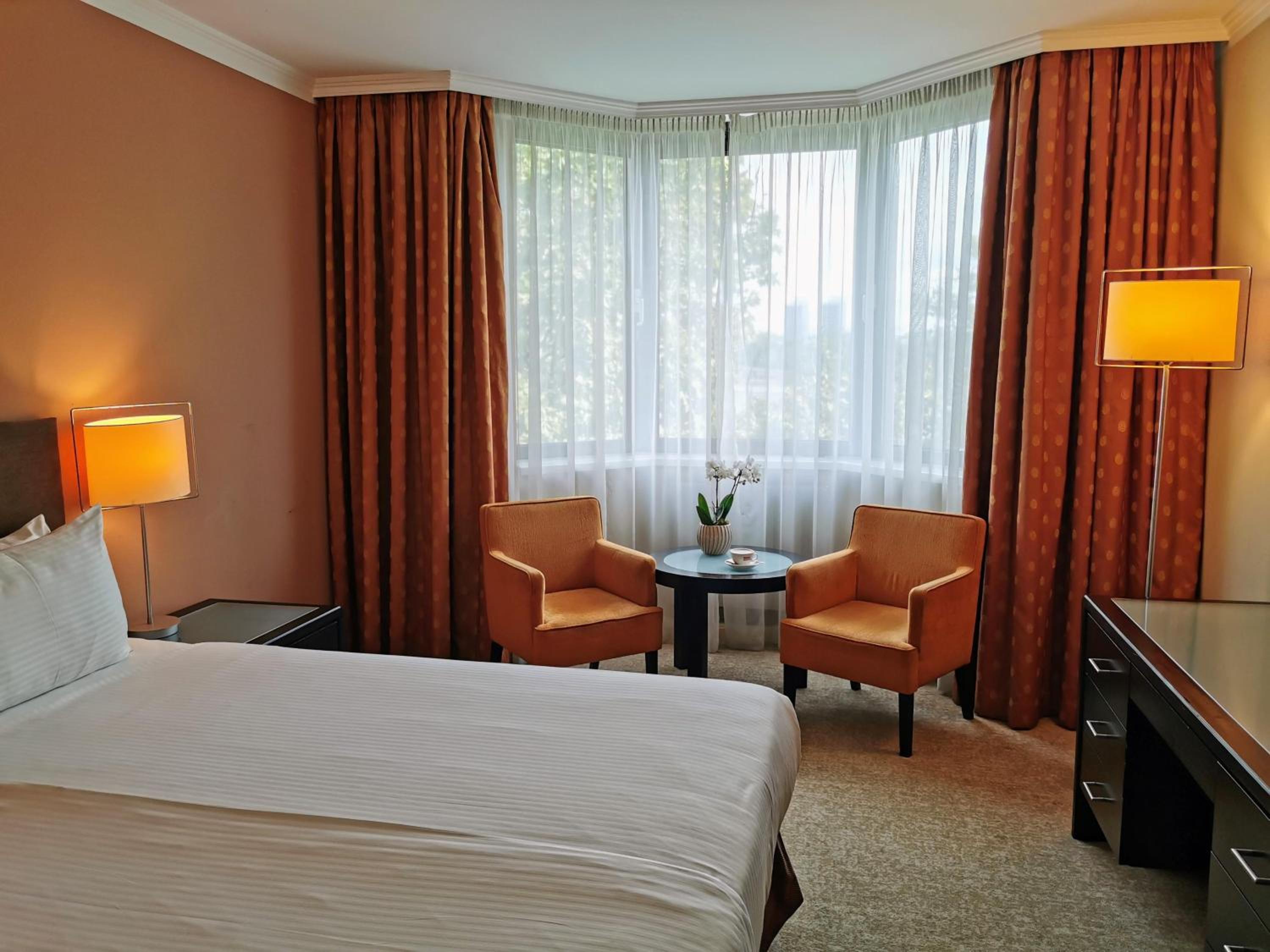 Classic King Room - Photo 4
