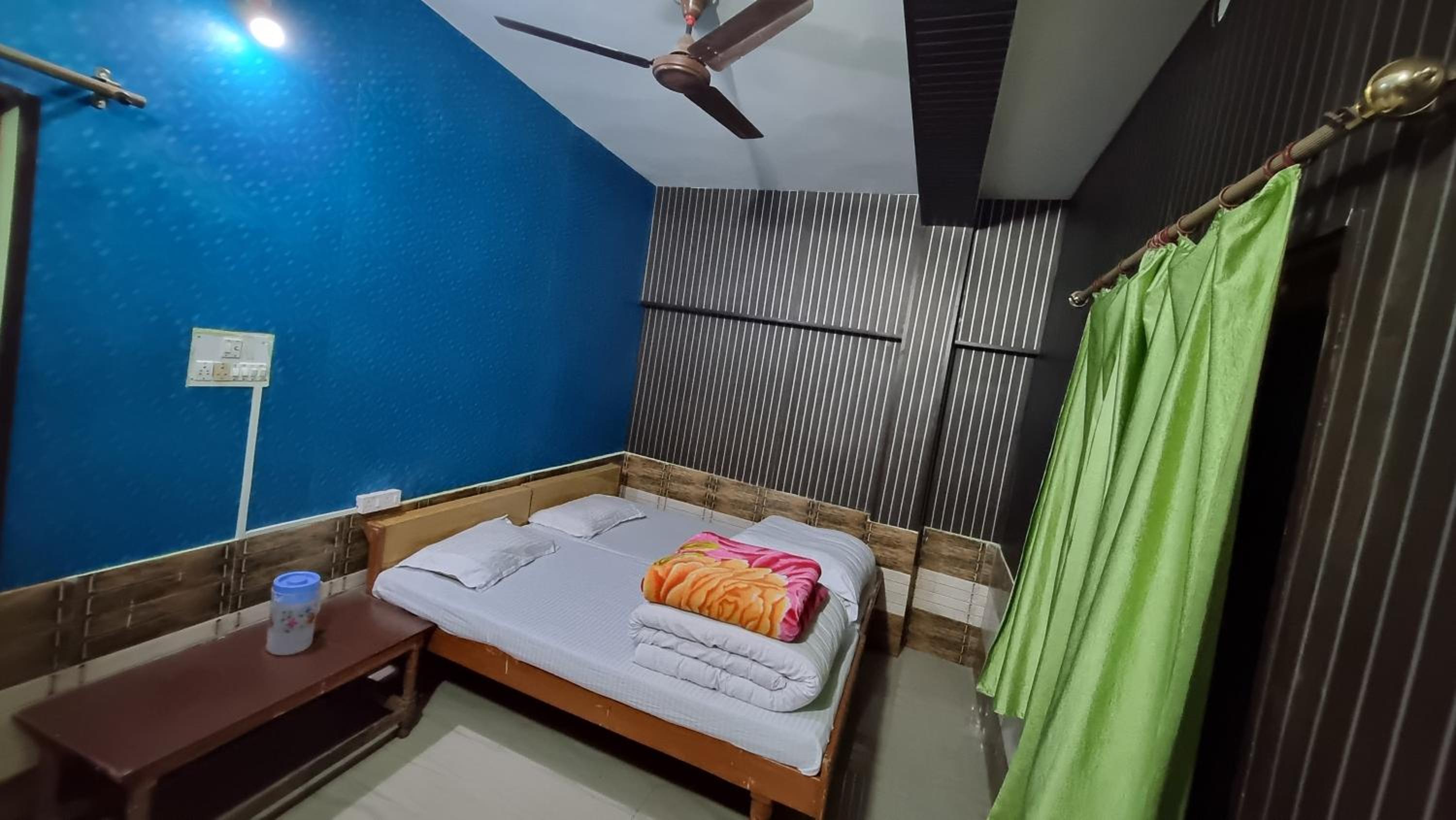 Double Room With Private Bathroom photo 2