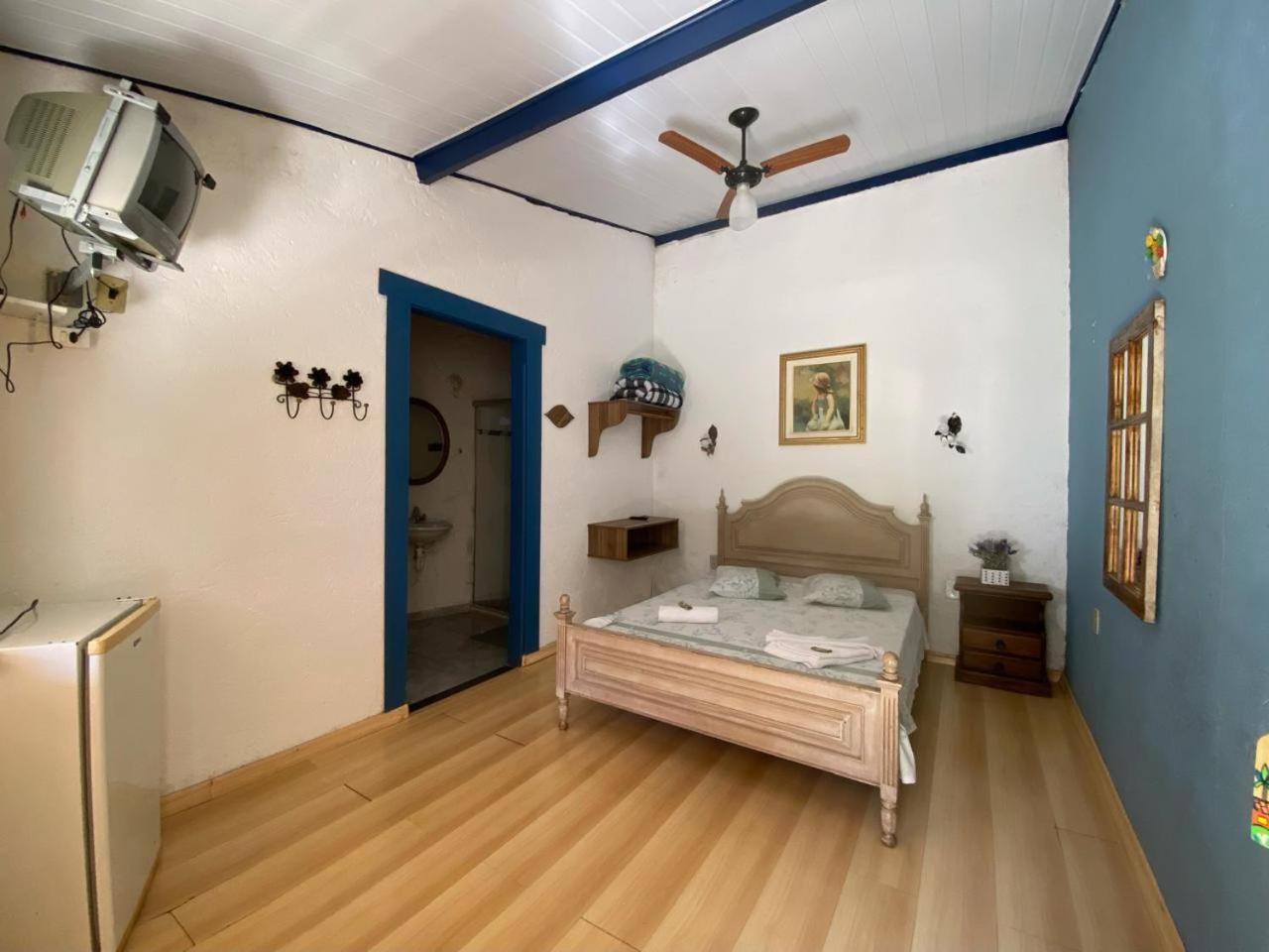 Quarto Duplo com Cama de Casal photo 1