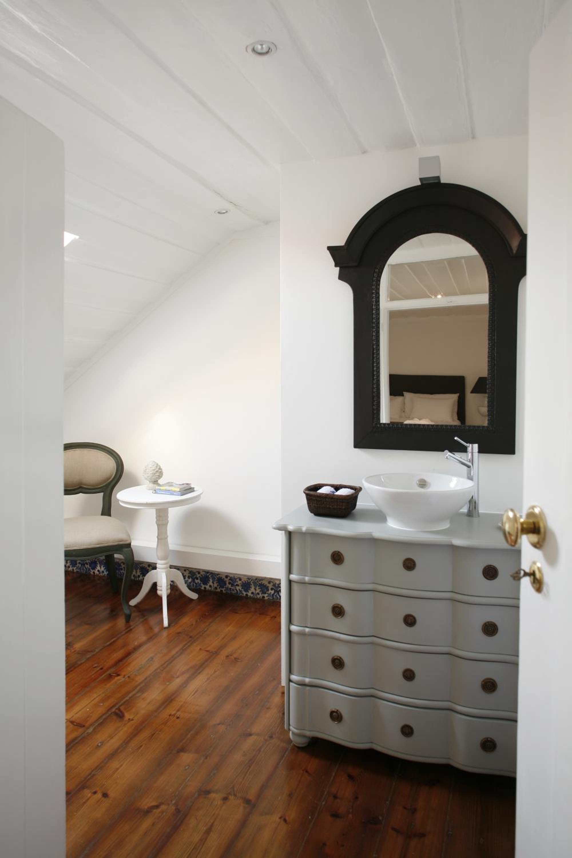 Superior Double Room - Photo 12