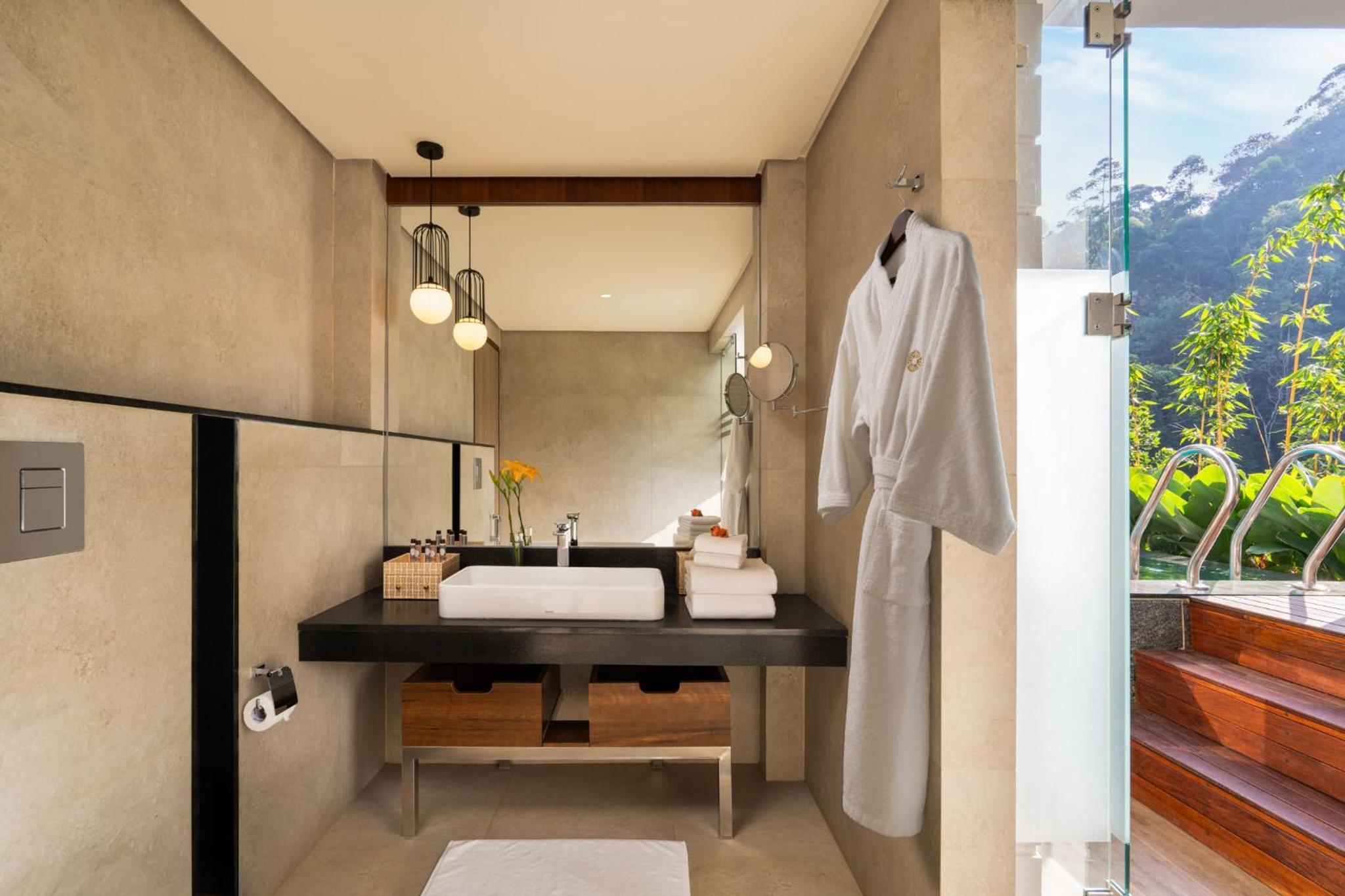 Premium Room with Plunge Pool photo 2