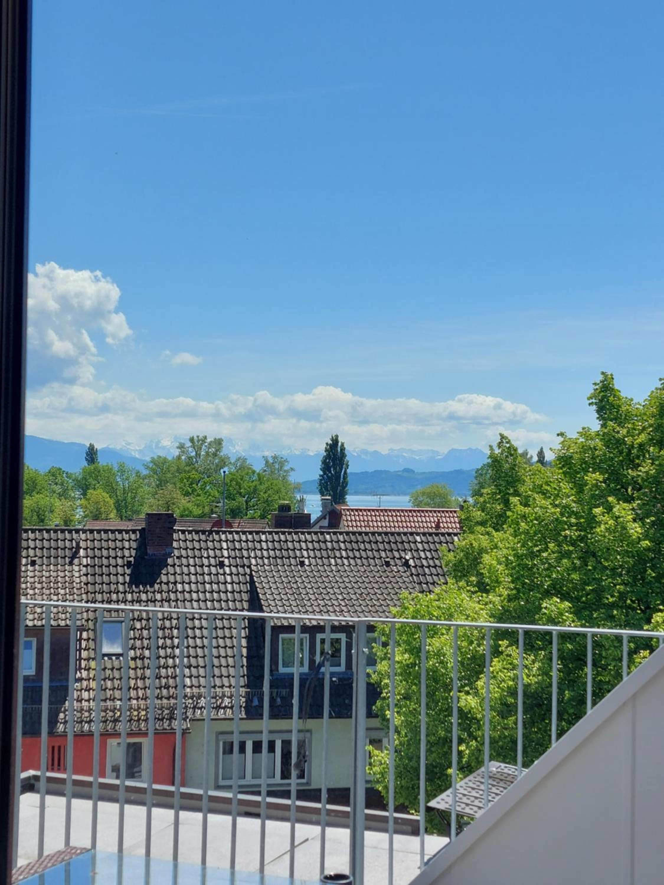 Studio with Mountain View photo 2
