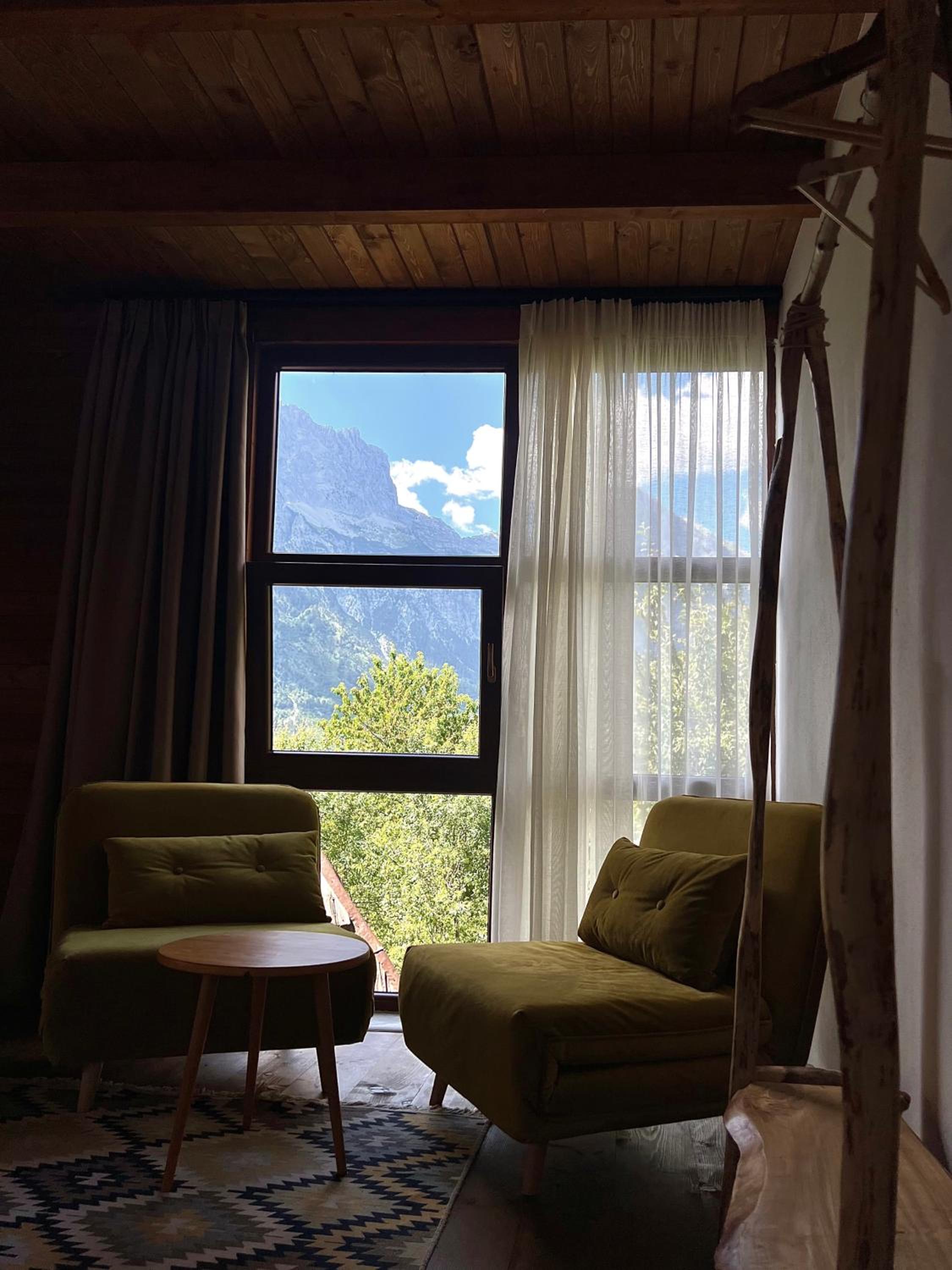 Double Room with Mountain View photo 3
