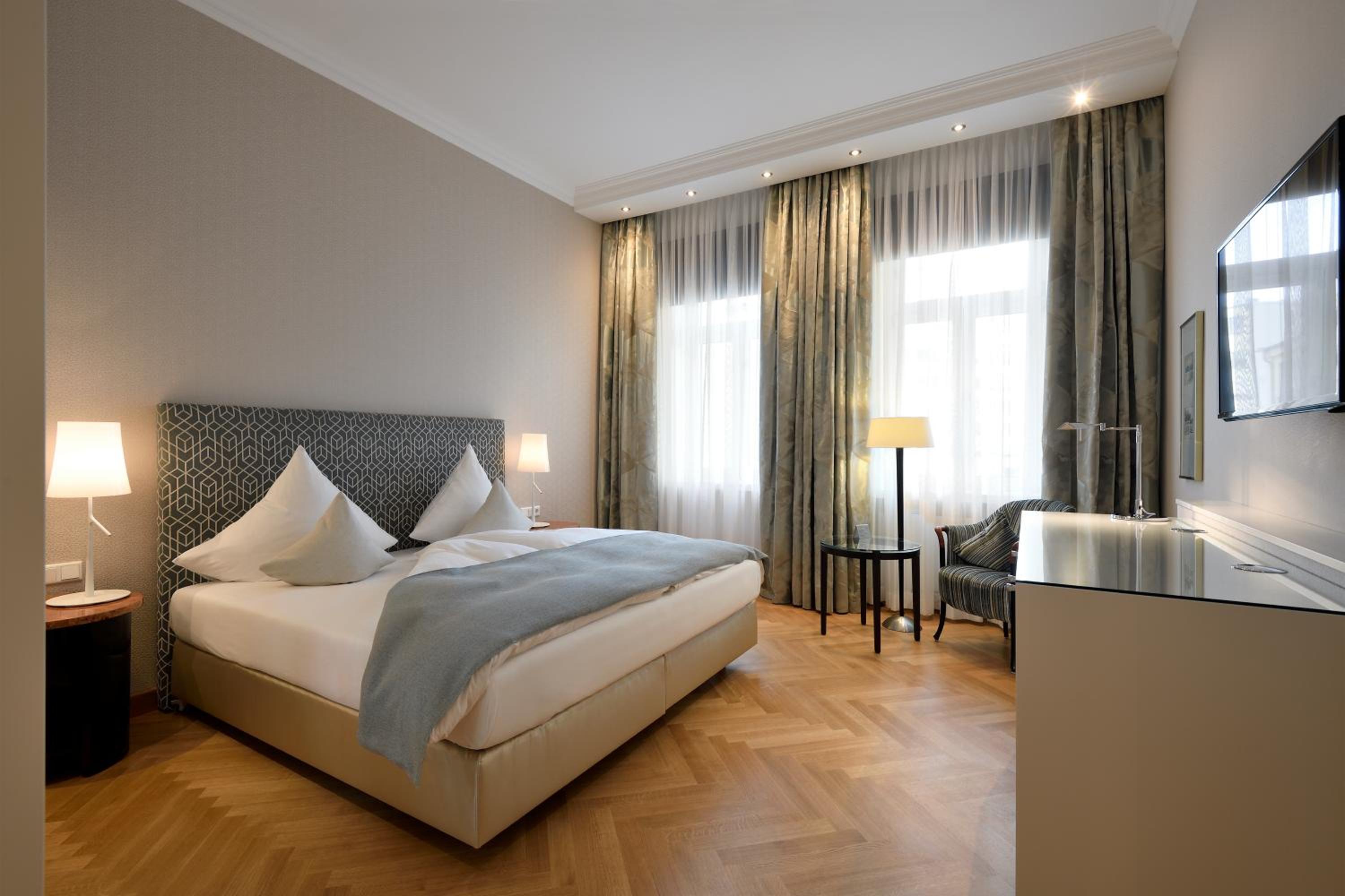 Suite photo