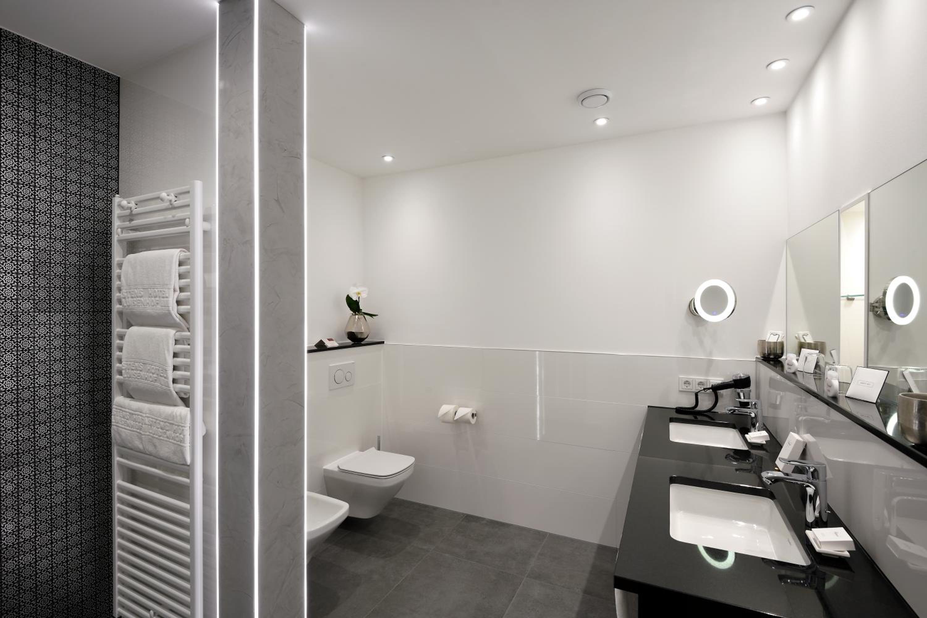 Suite photo