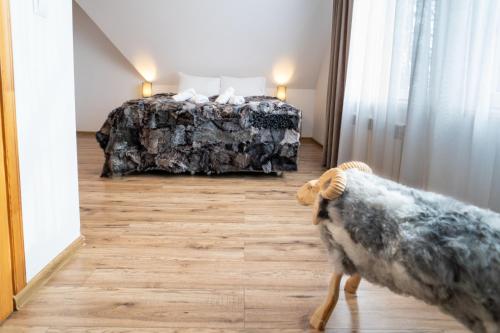 Deluxe Double Room with Extra Bed