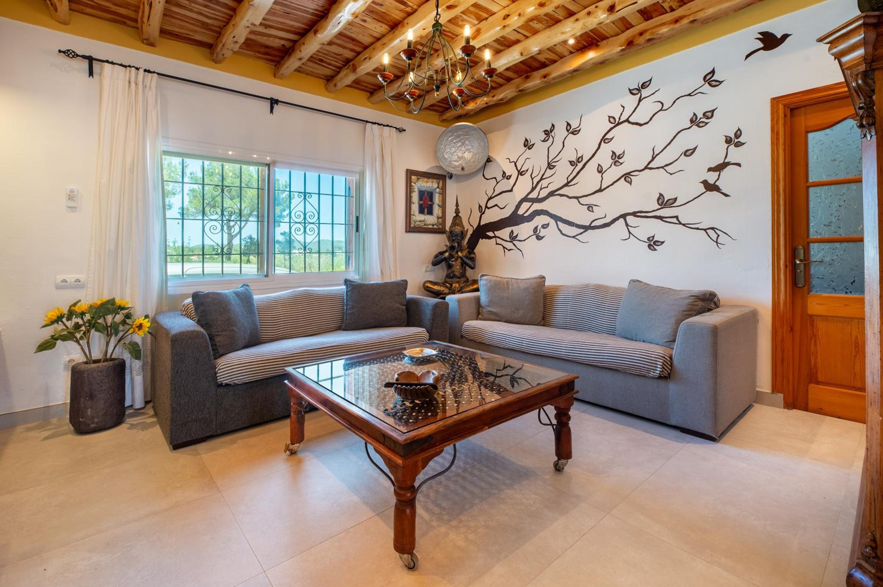 Villa with Garden View