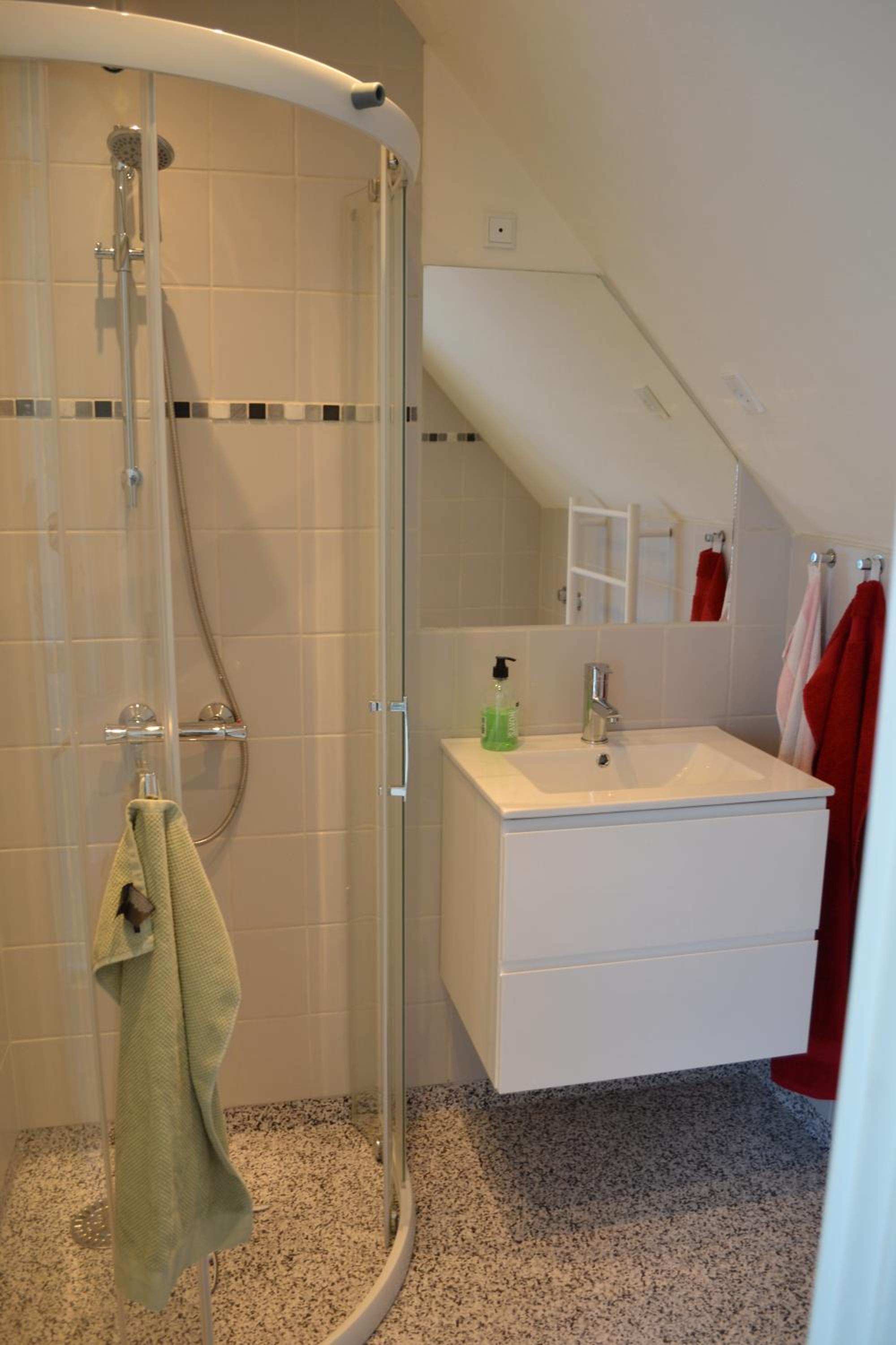 One-Bedroom House photo 2