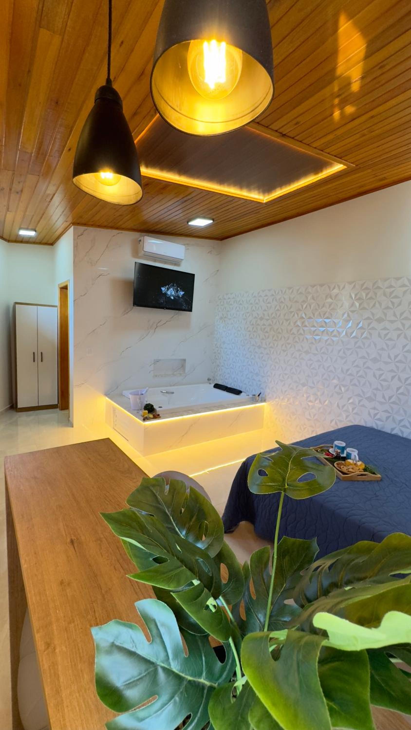 One-Bedroom House photo 1