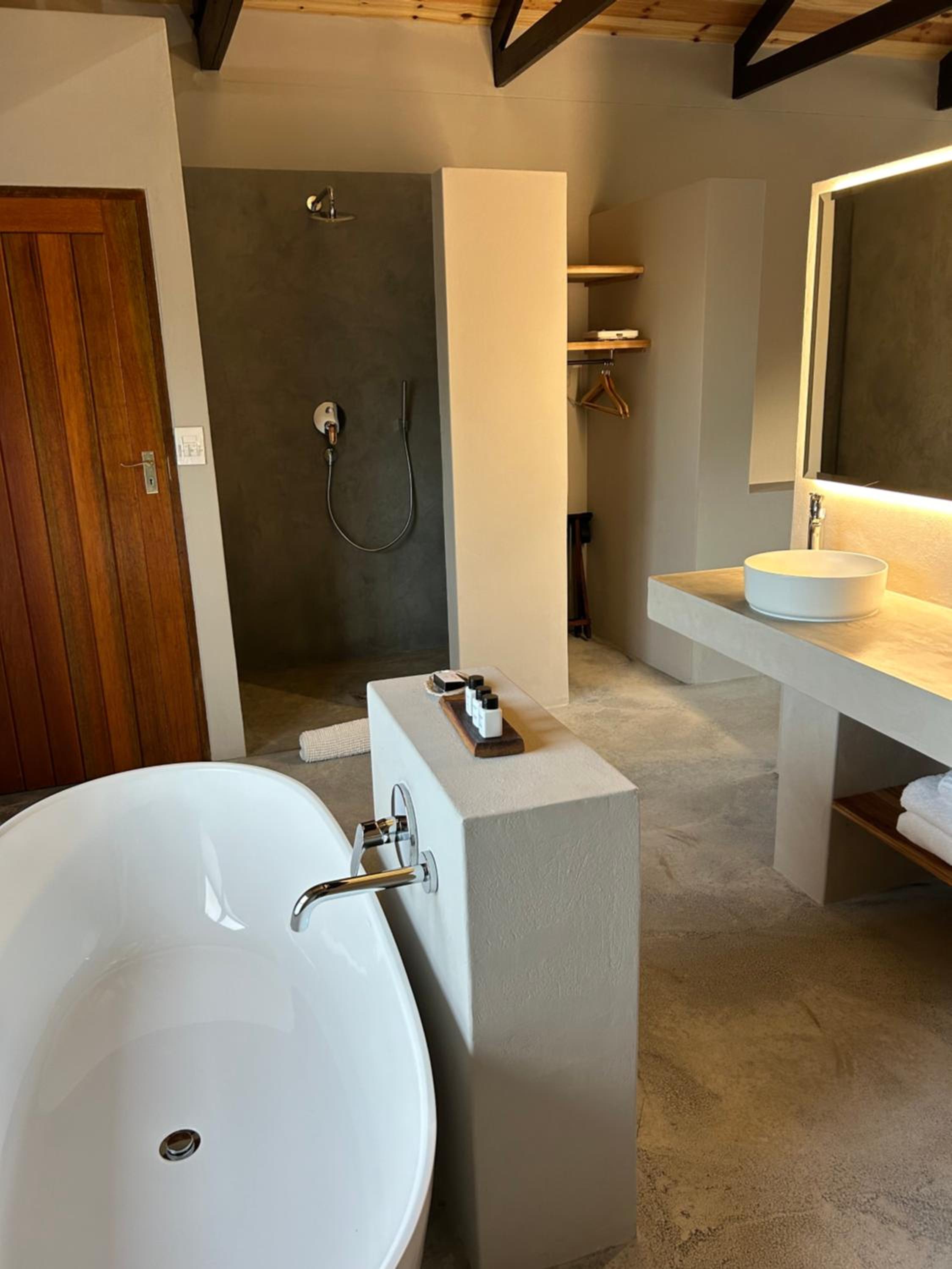 Suite with River View photo 2