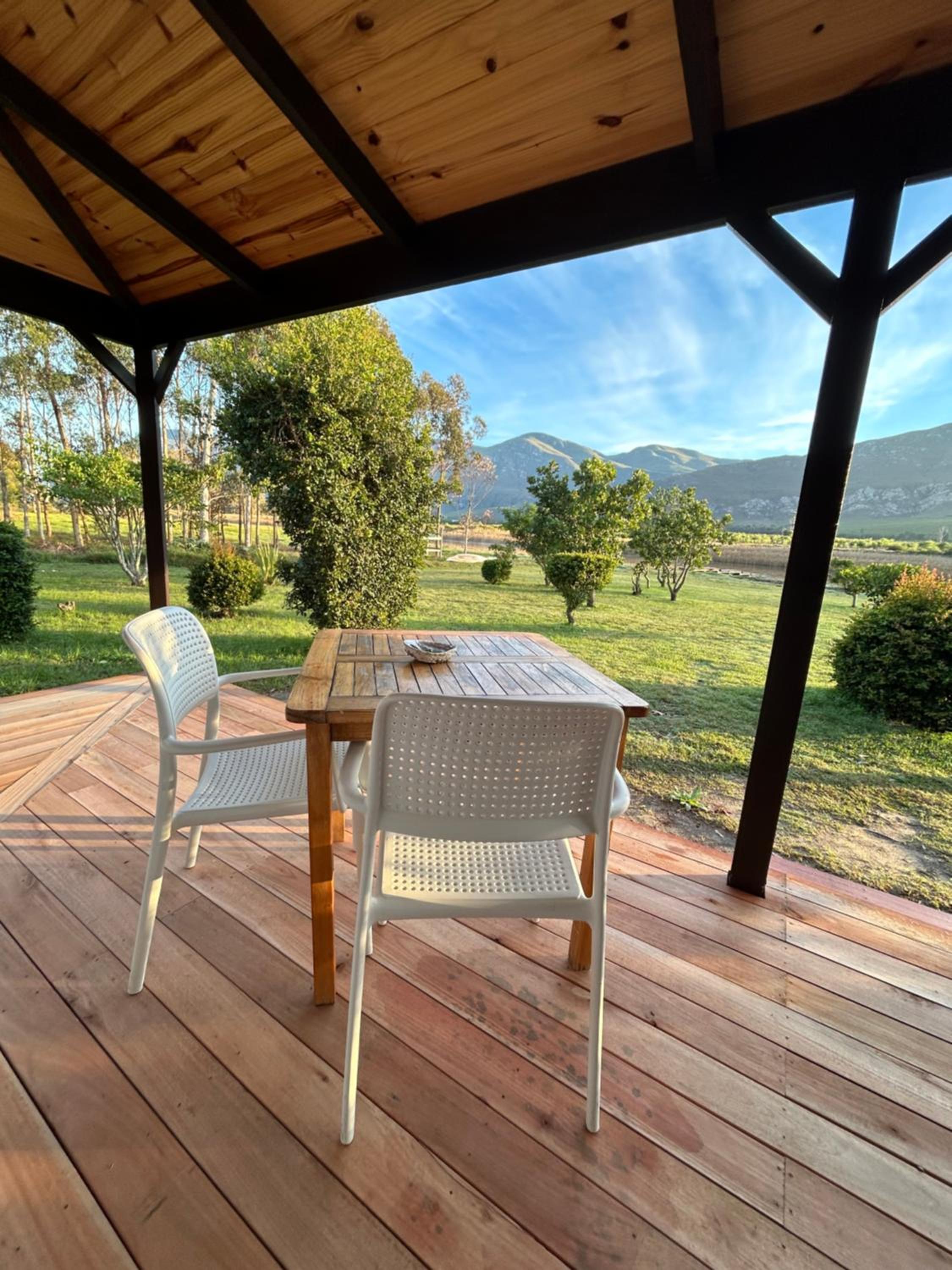 Suite with Mountain View photo 2