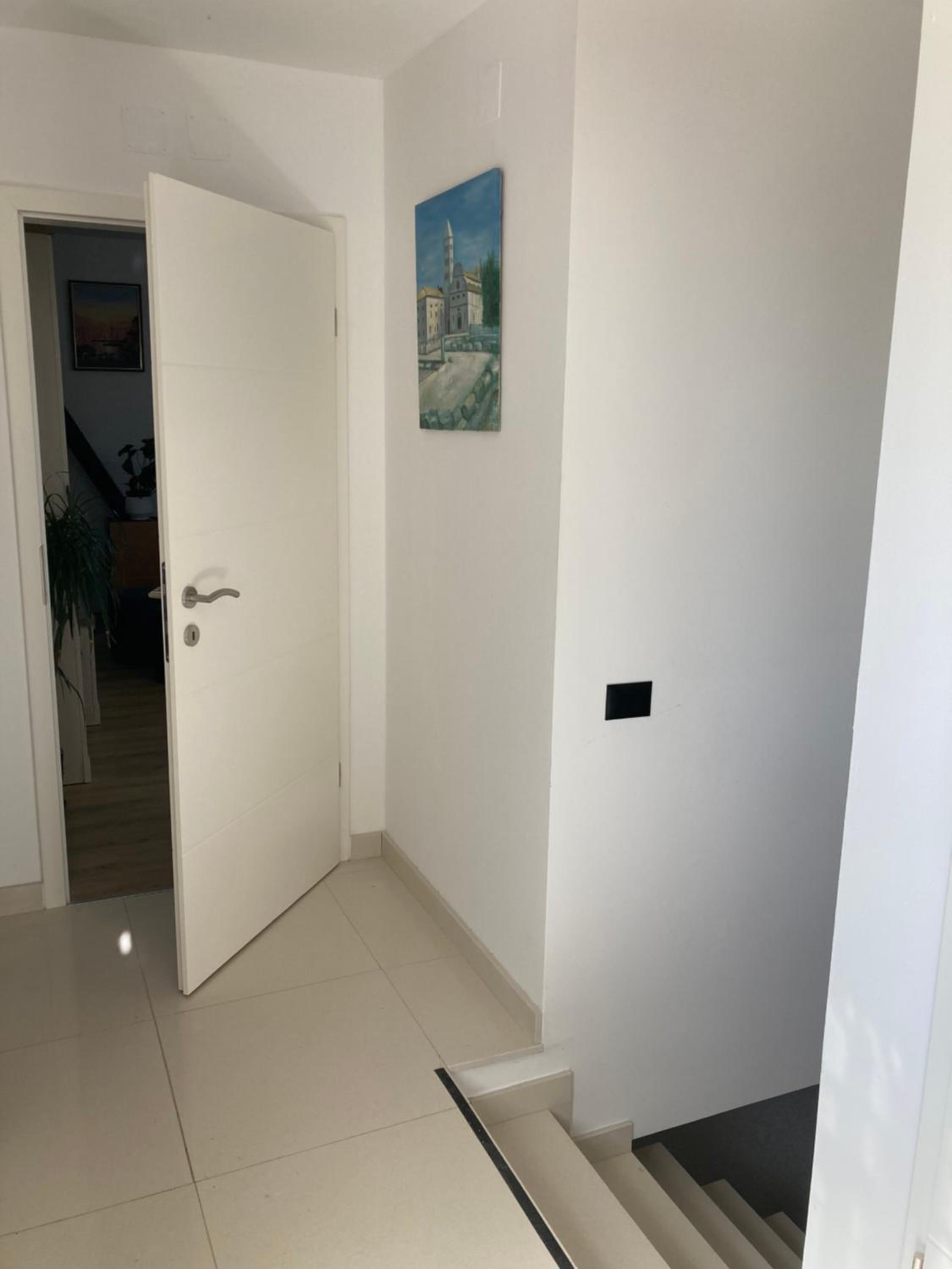 One-Bedroom Apartment With Park View