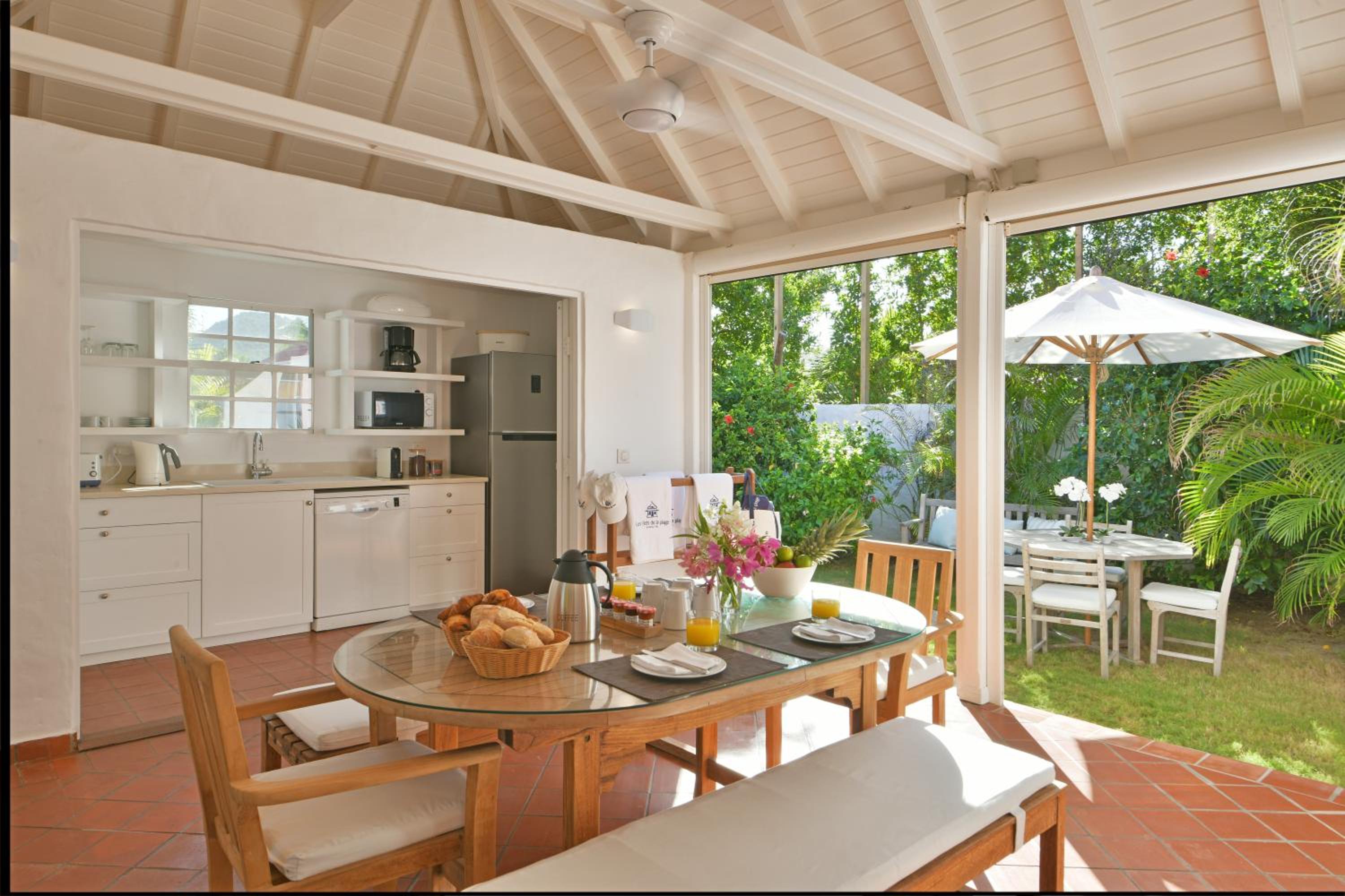 Three-Bedroom Villa photo 3