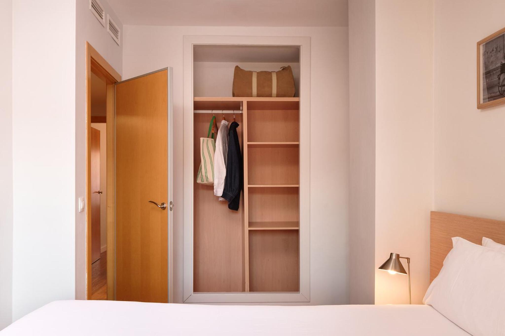 One-Bedroom Apartment (2 Adults + 2 Children) - Photo 4