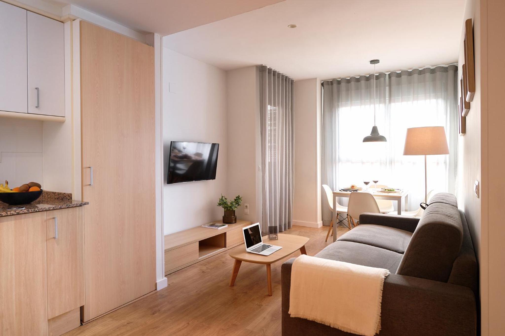 One-Bedroom Apartment (2 Adults + 2 Children) - Photo 22