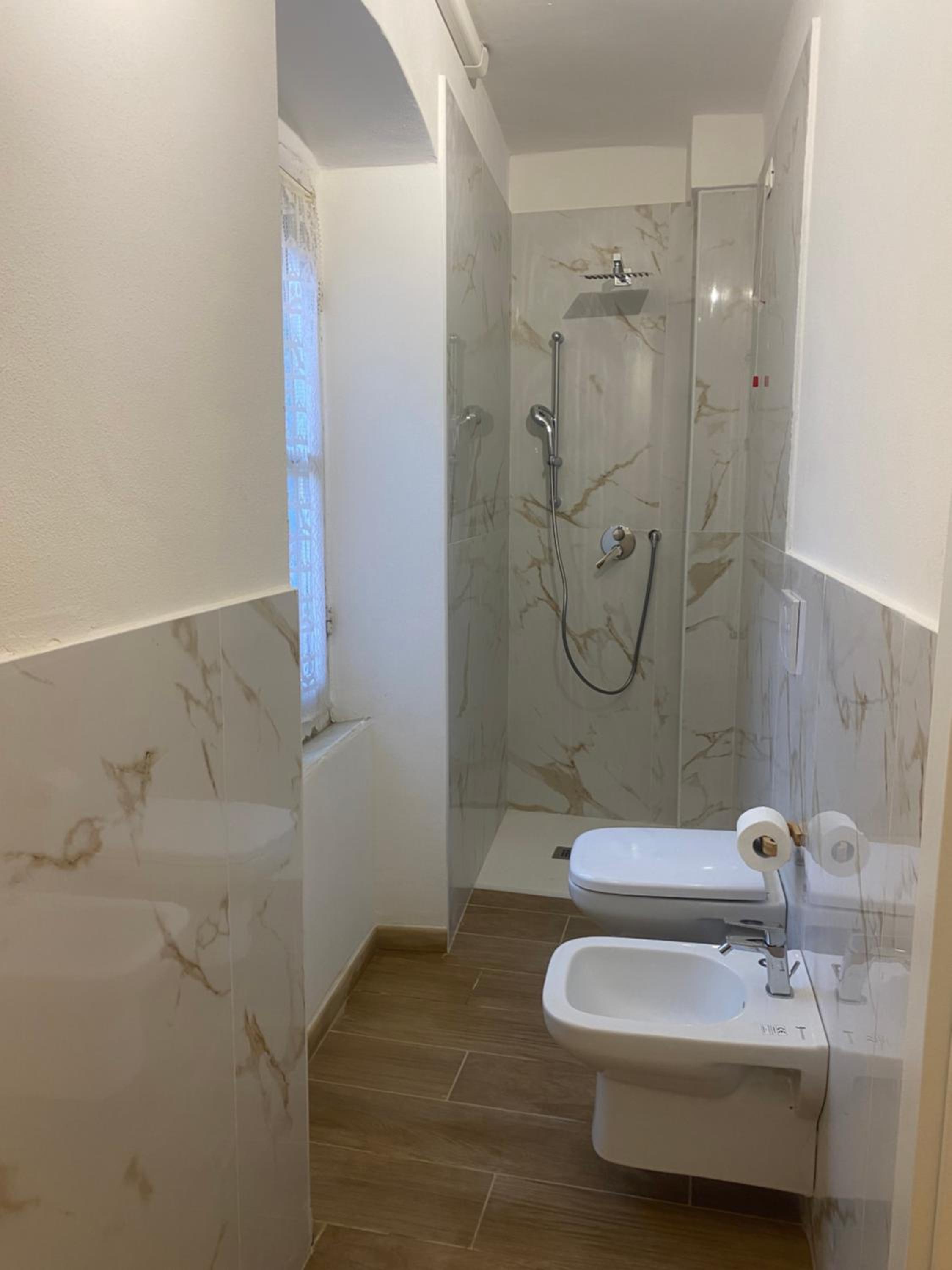 Large Double Room photo 2