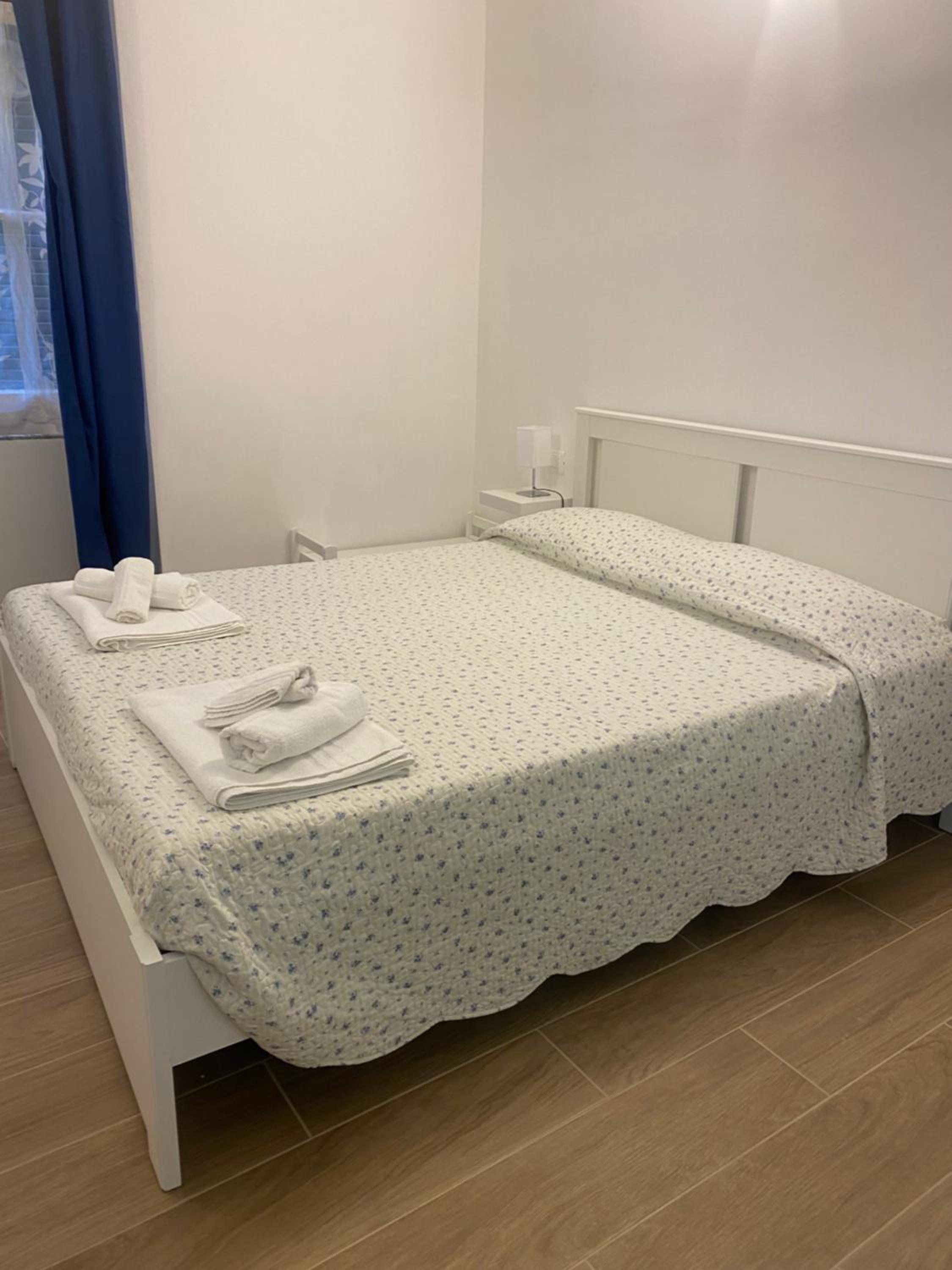 Large Double Room photo 1