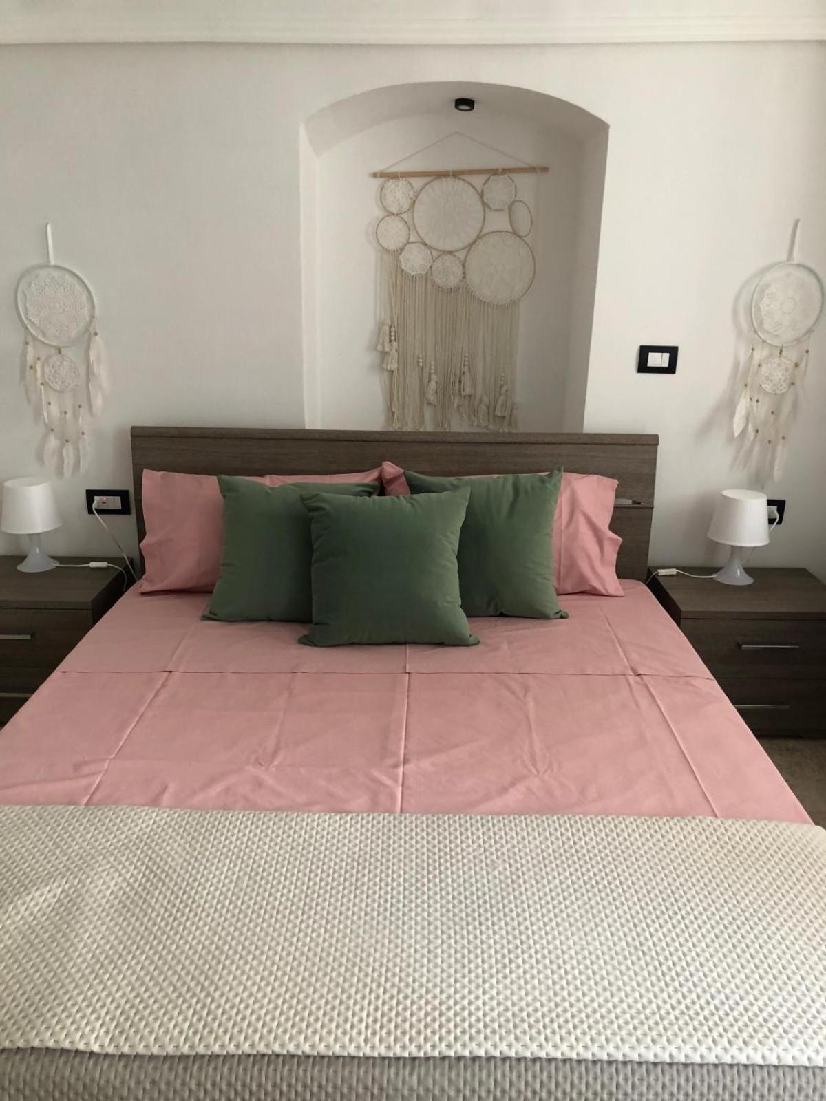 One-Bedroom House photo 3