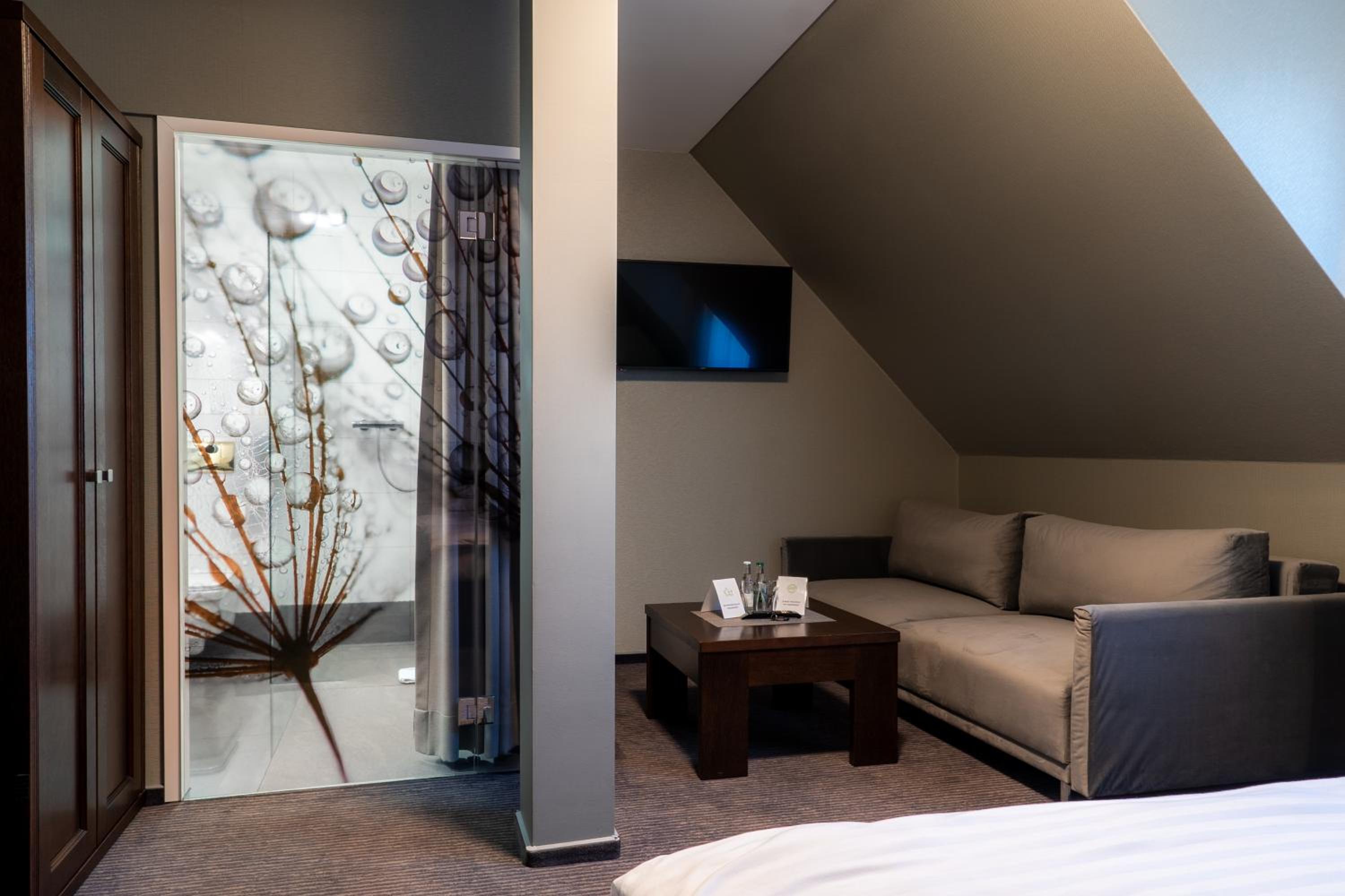Deluxe Room - Photo 14