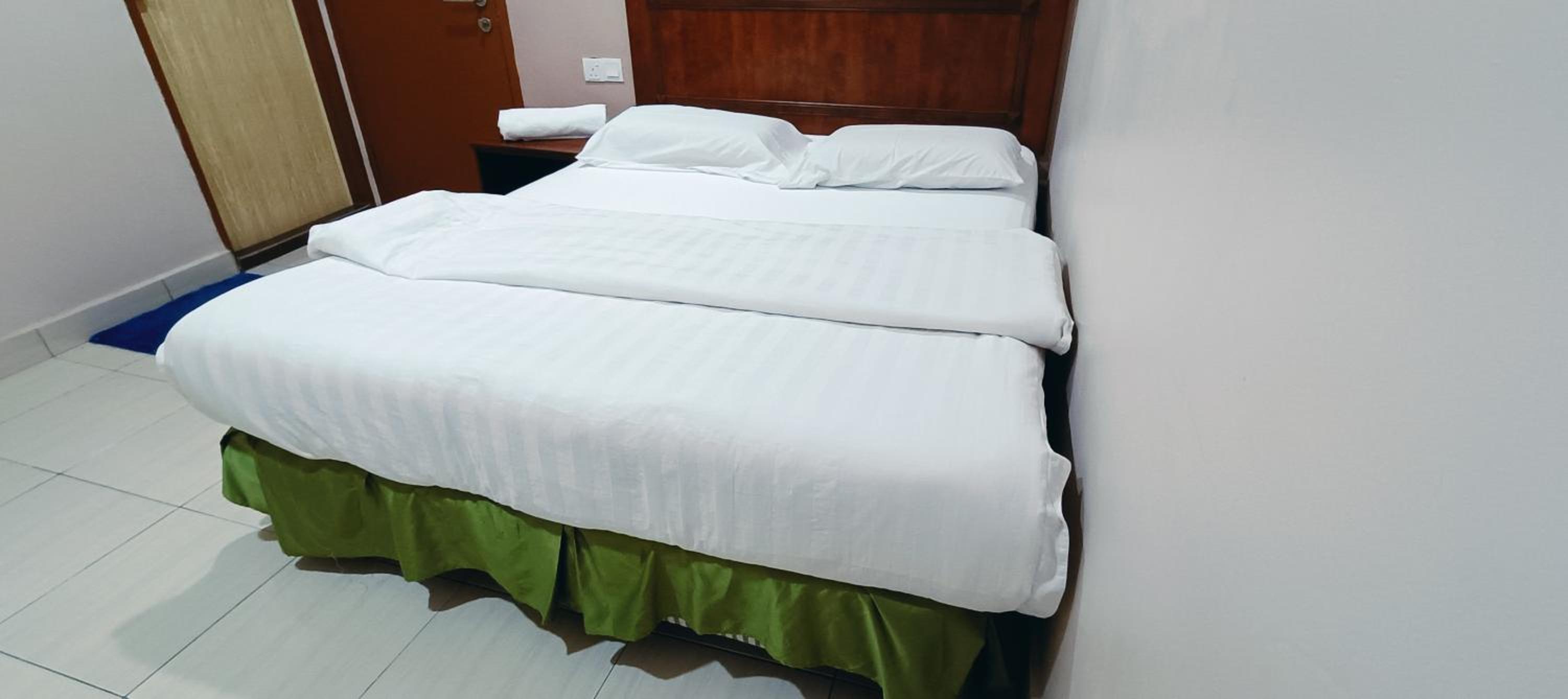 Standard Double Room - Photo 4