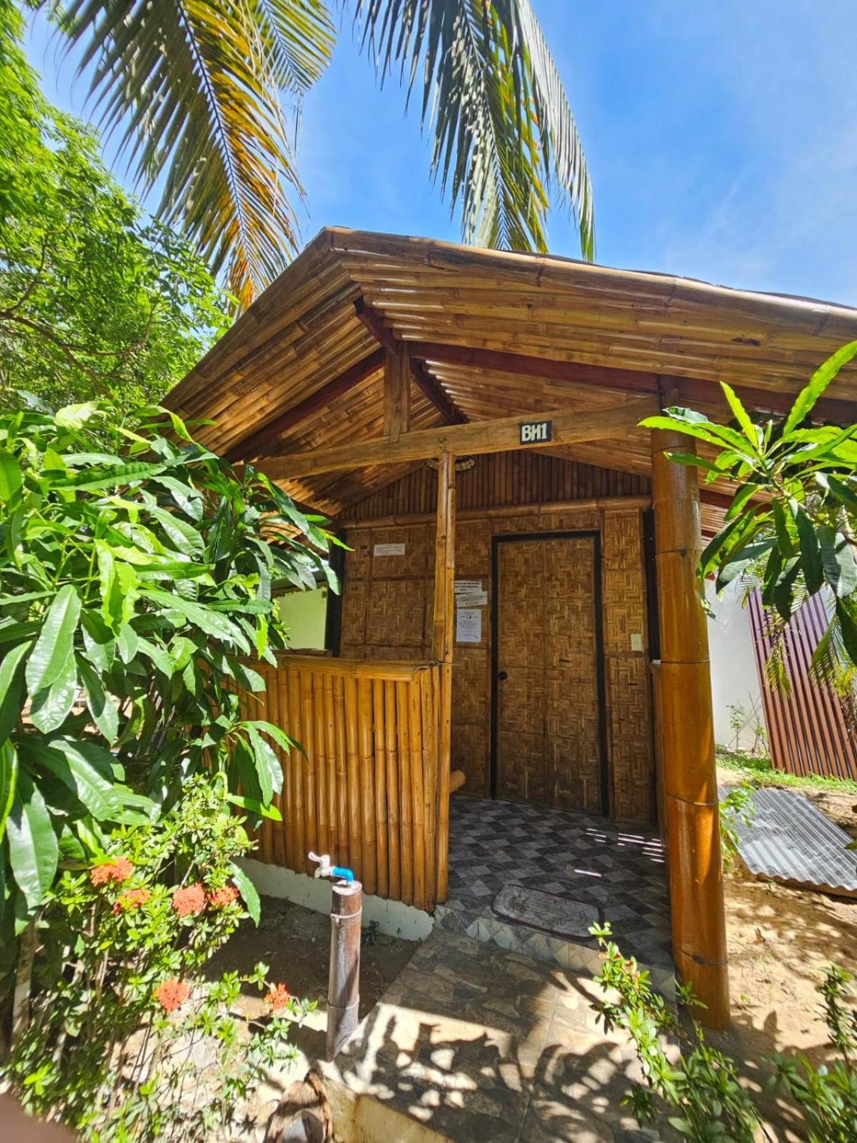 Bungalow - Photo 2