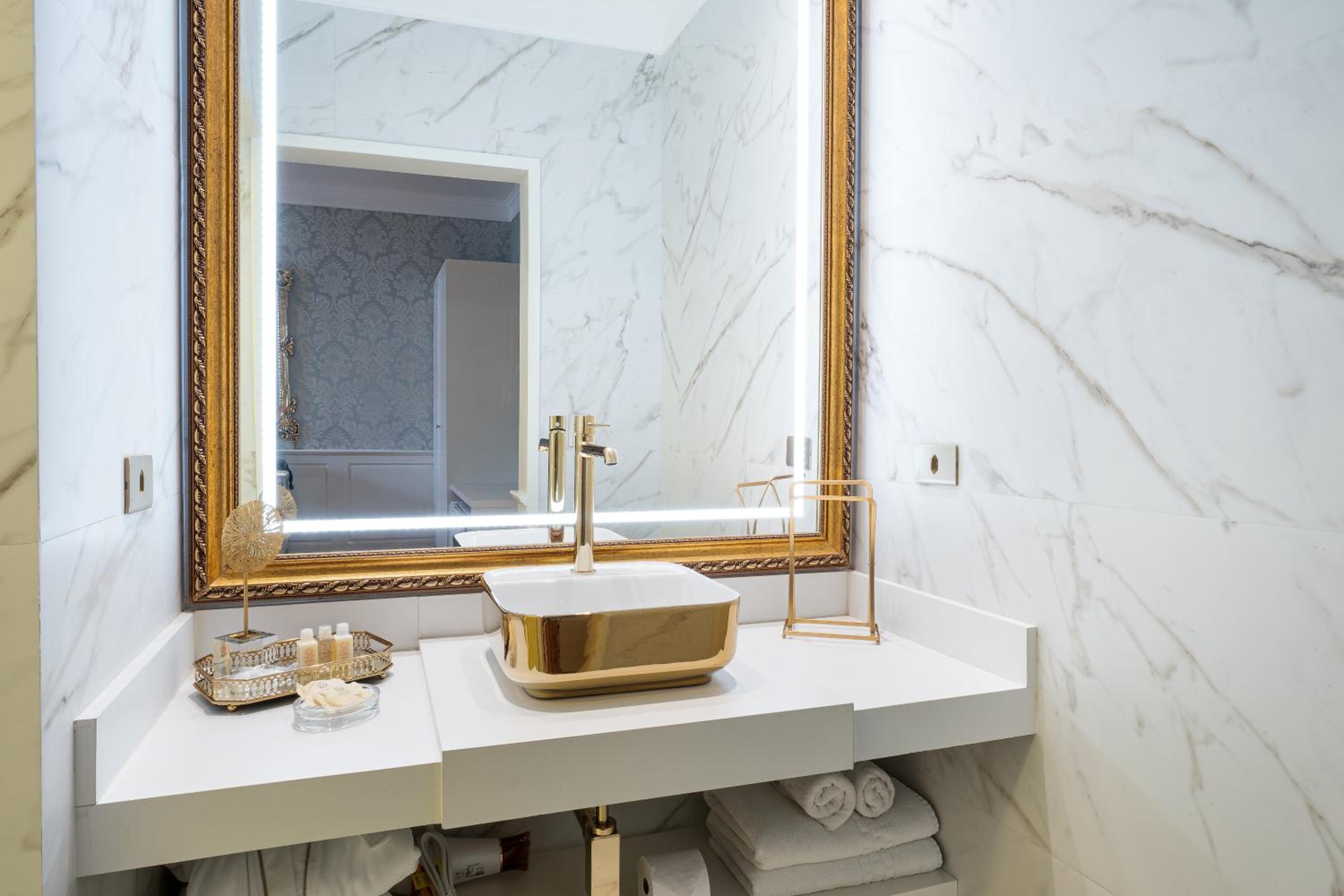 Master Double or Twin Room