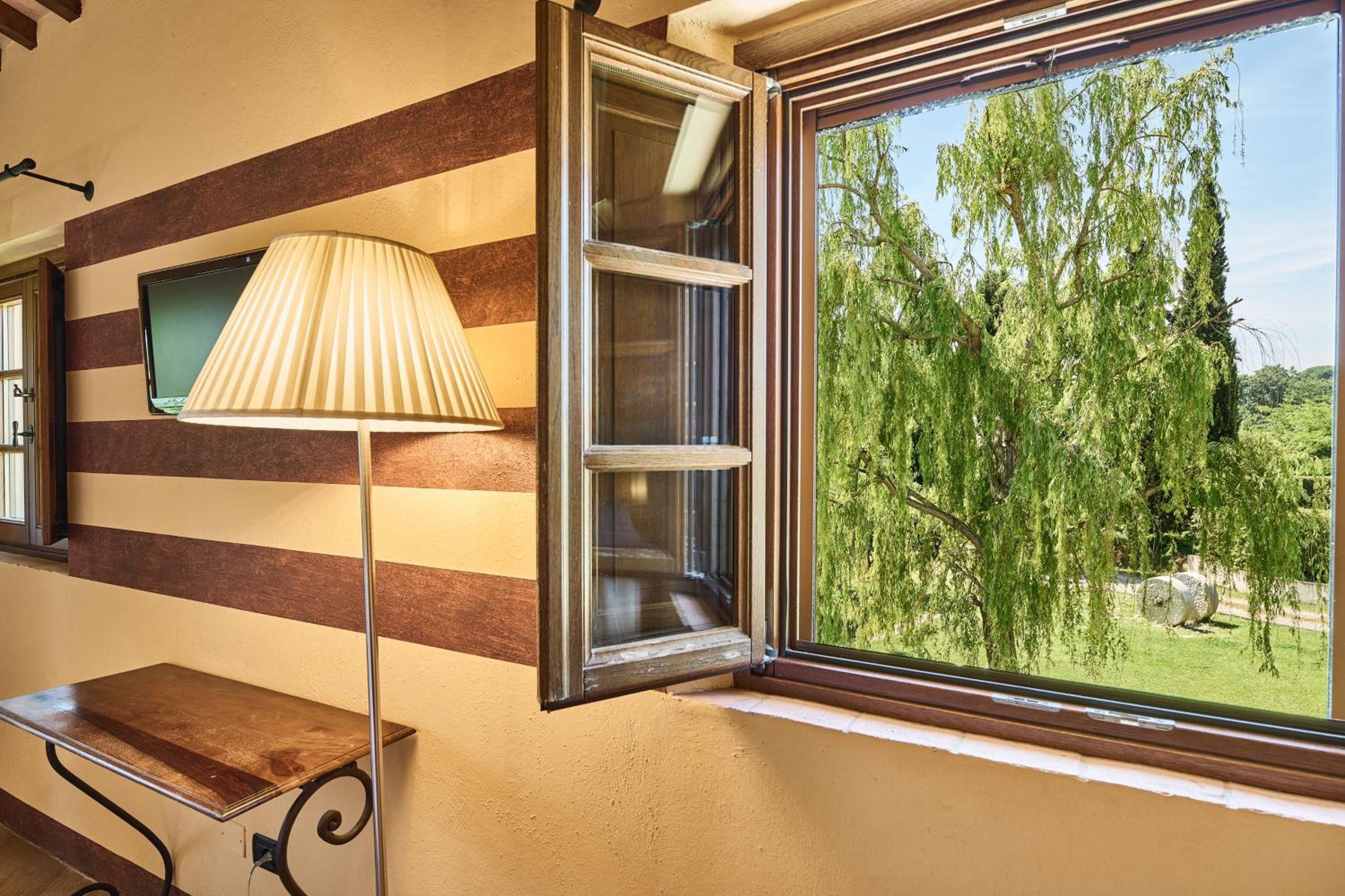 Triple Room - Photo 6