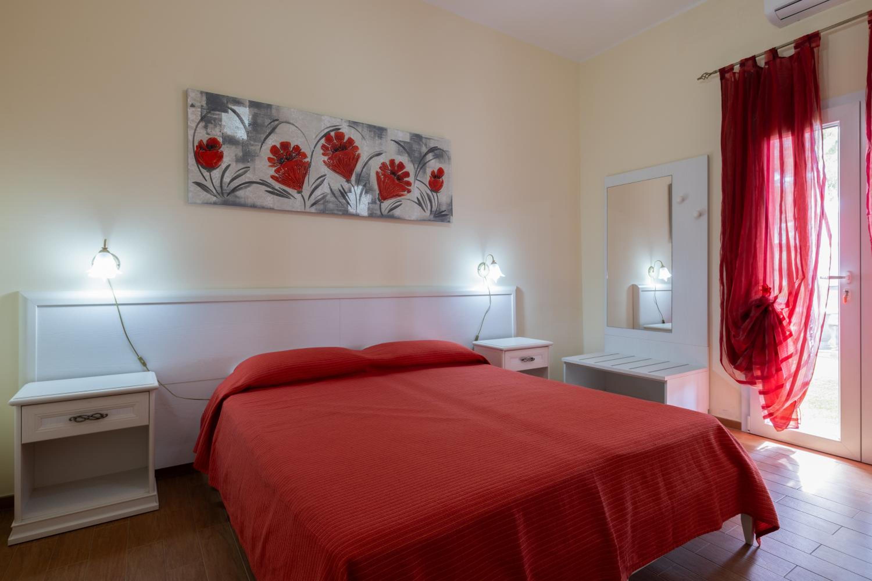 Double or Twin Room with Private Bathroom photo 1