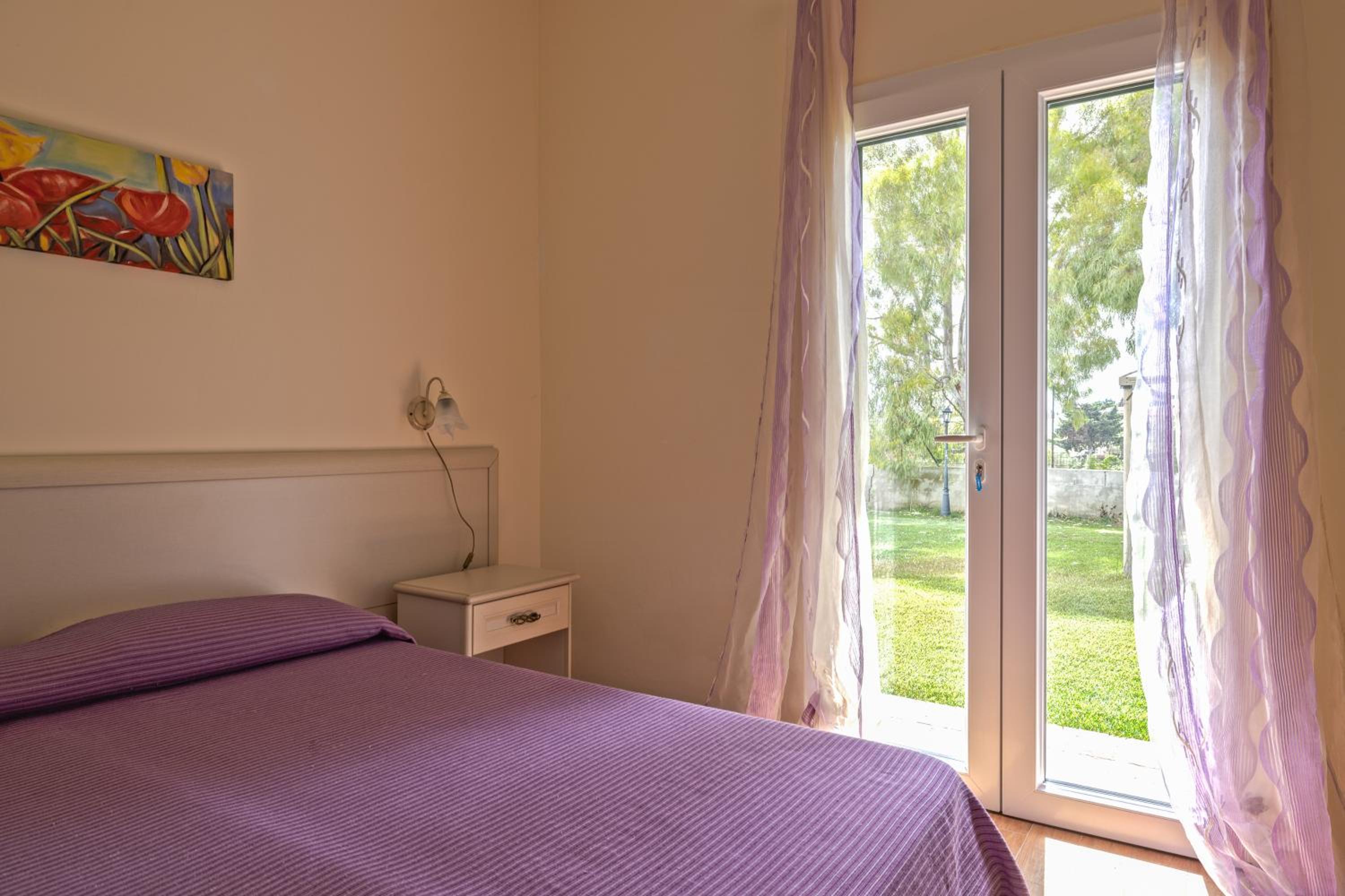 Standard Double or Twin Room with Garden View photo 3