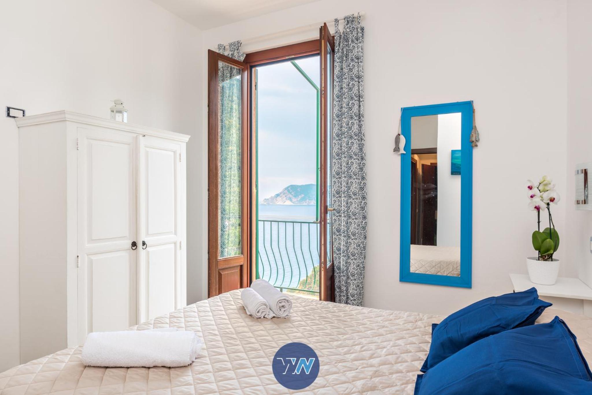 King Room with Sea View photo 1