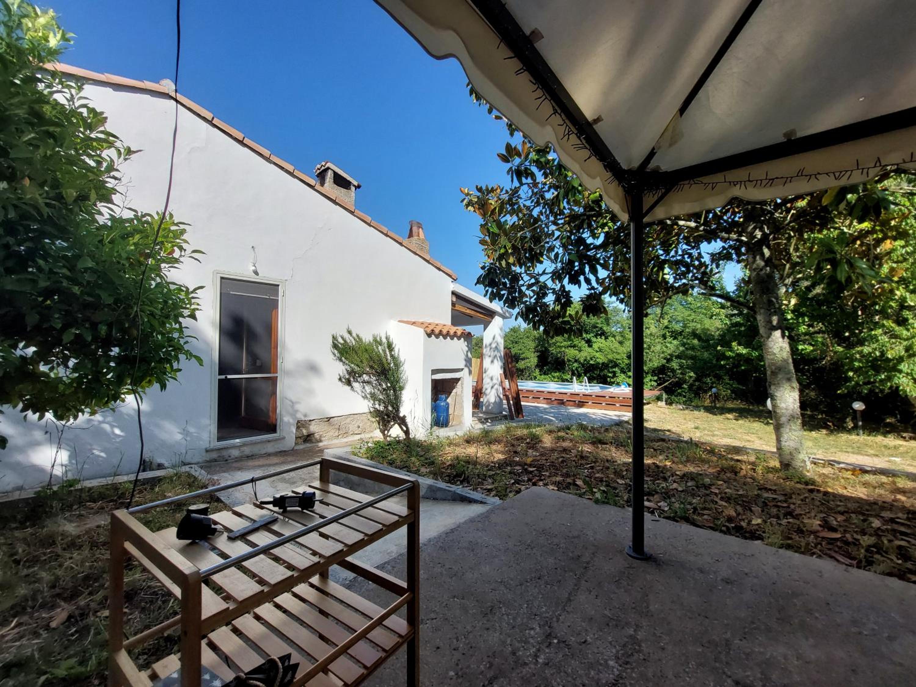 Three-Bedroom House photo 2