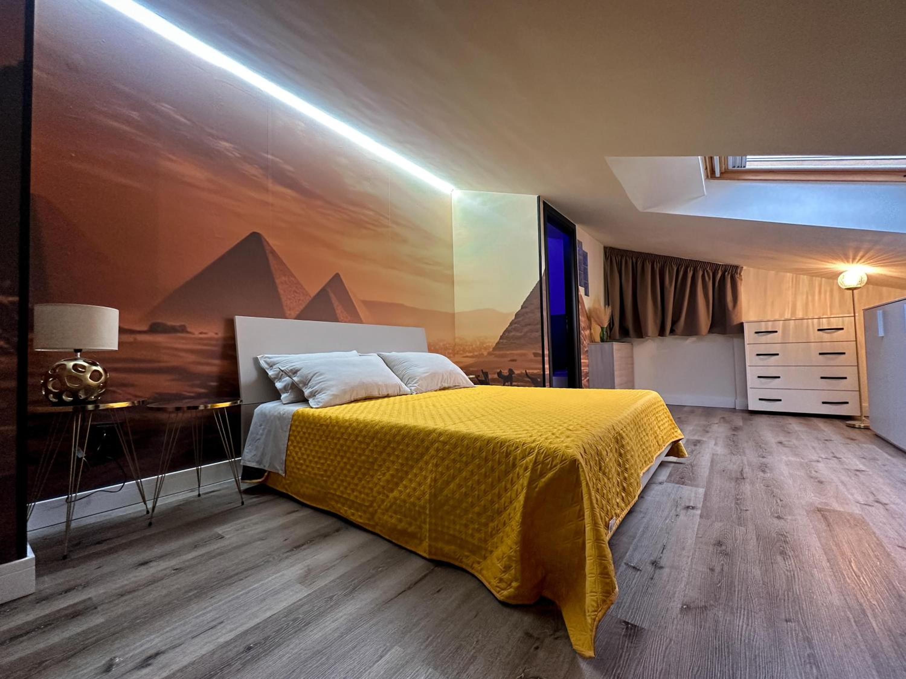 Double or Twin Room with Private Bathroom photo 2