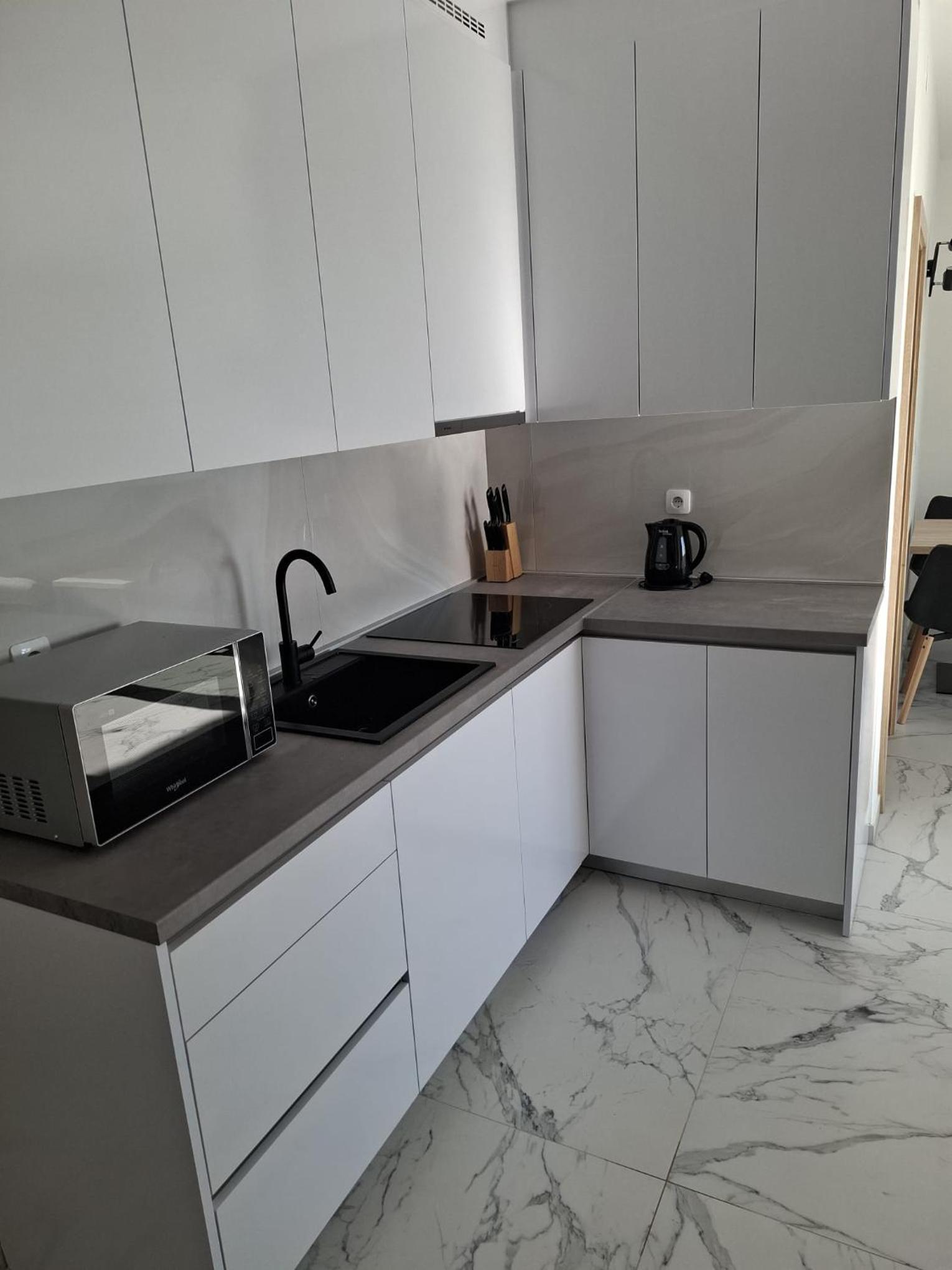 Two-Bedroom Apartment With Sea View photo 2