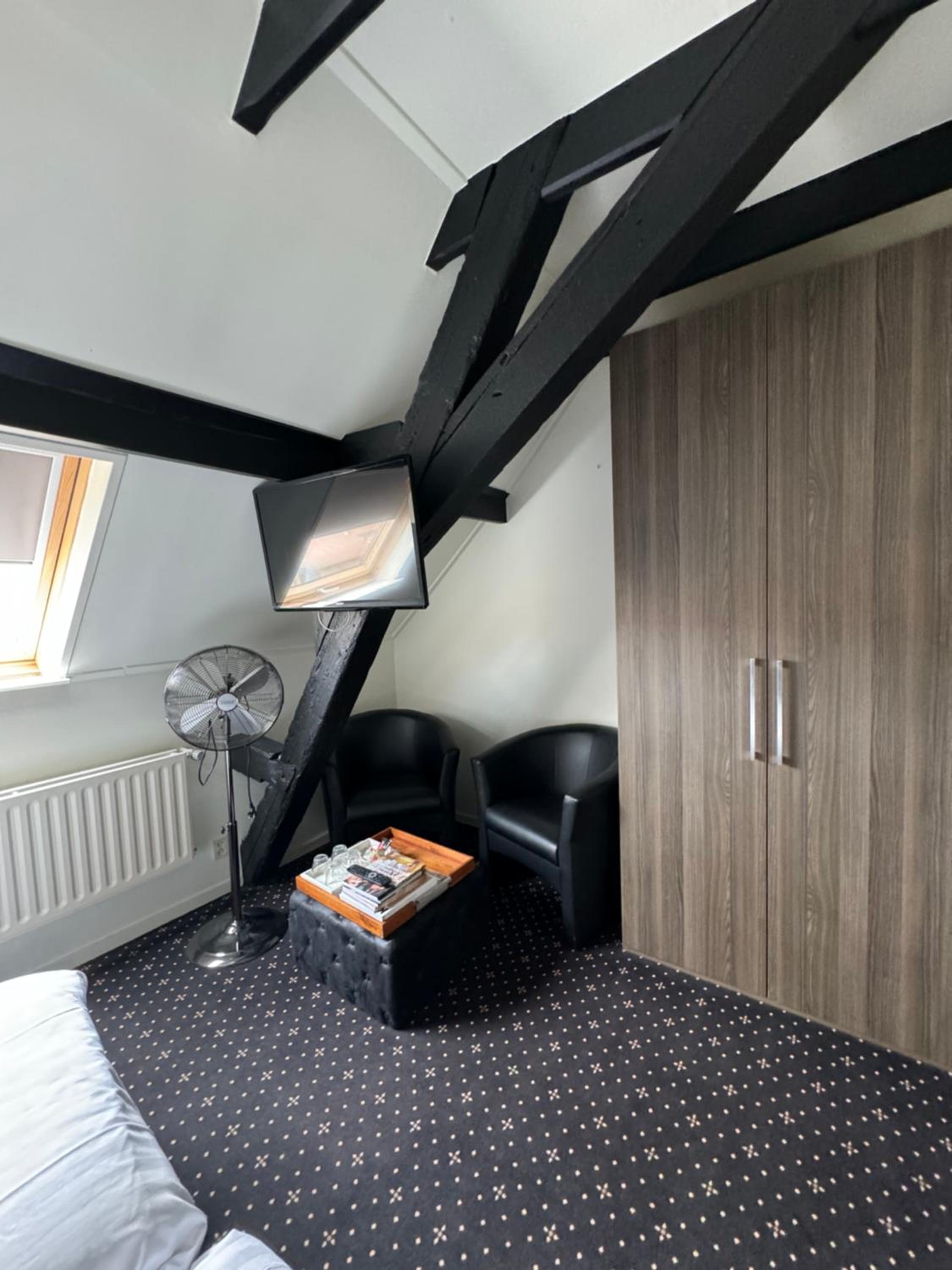 Deluxe Twin Room photo 2