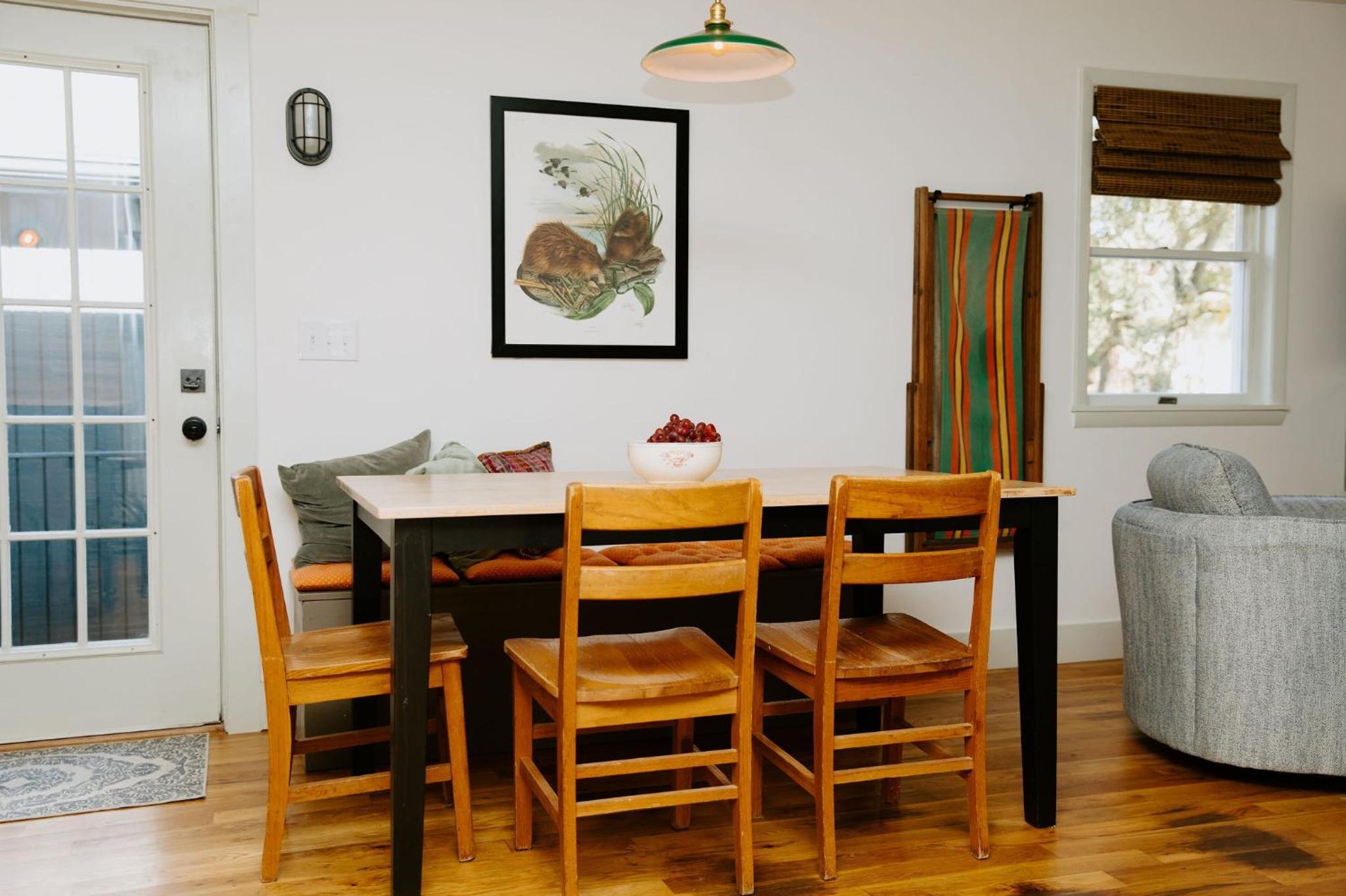 Three-Bedroom House - Photo 36