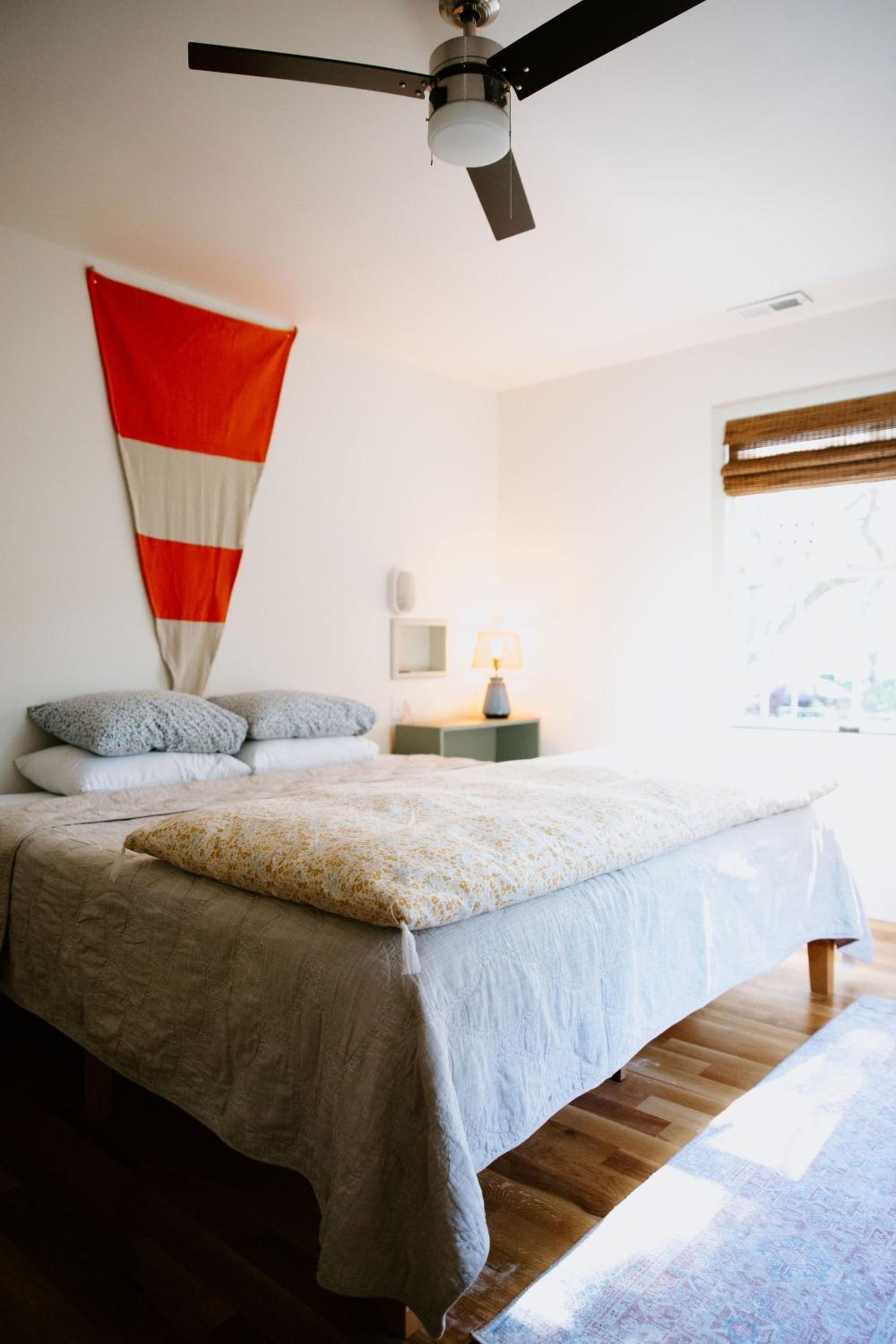 Three-Bedroom House - Photo 23