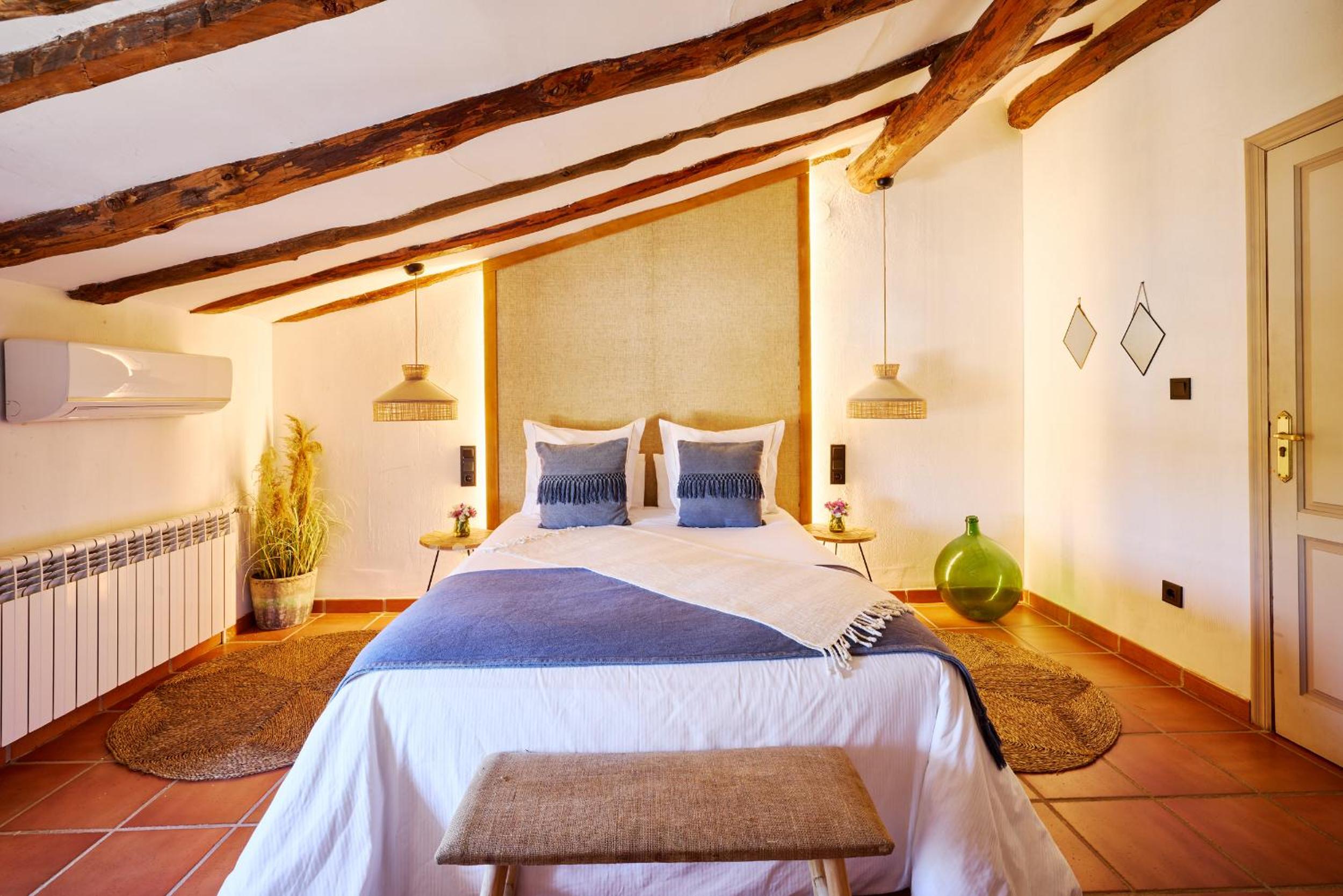 Superior Double Room - Photo 10
