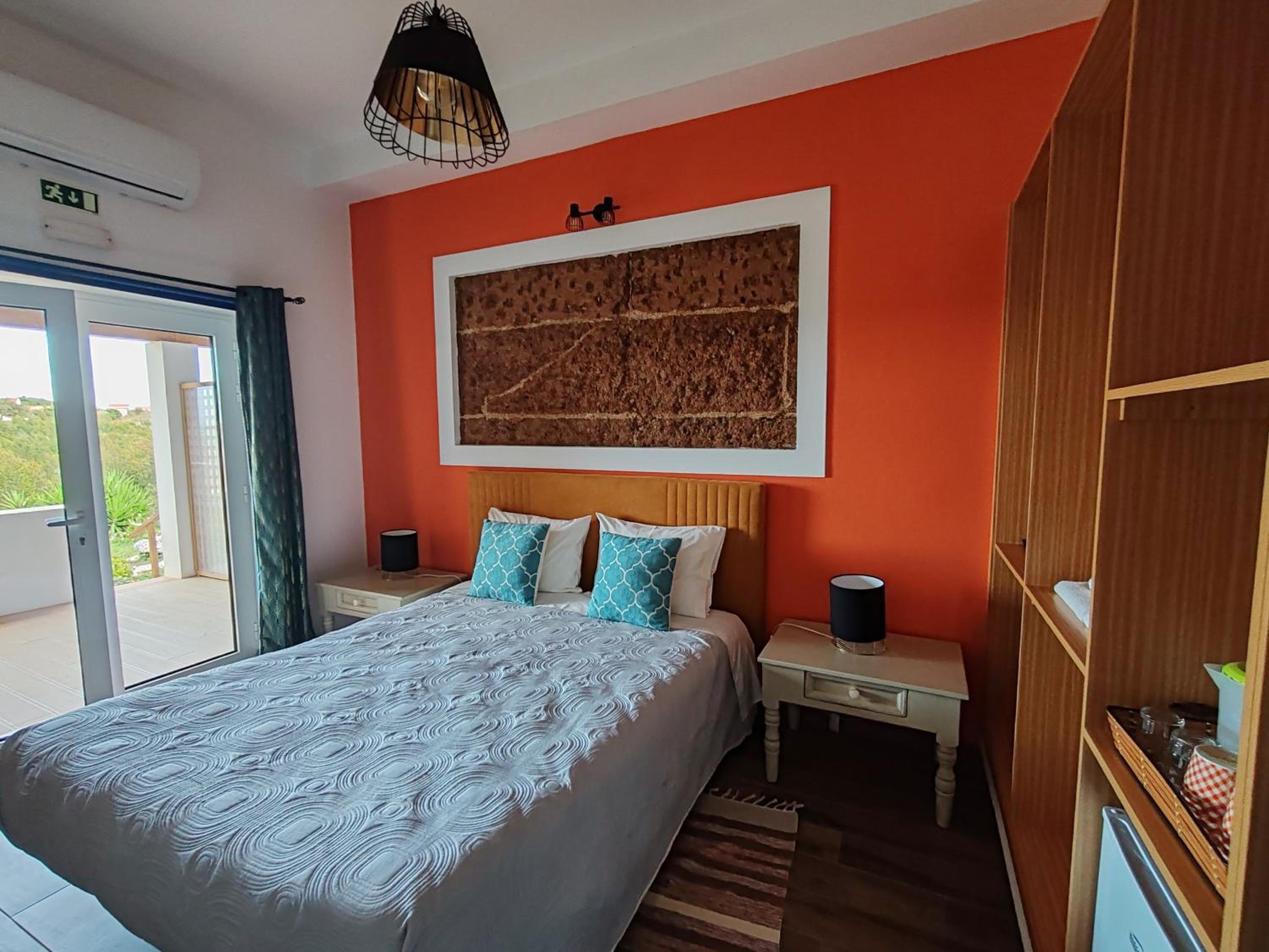 Deluxe Double Room - Photo 22