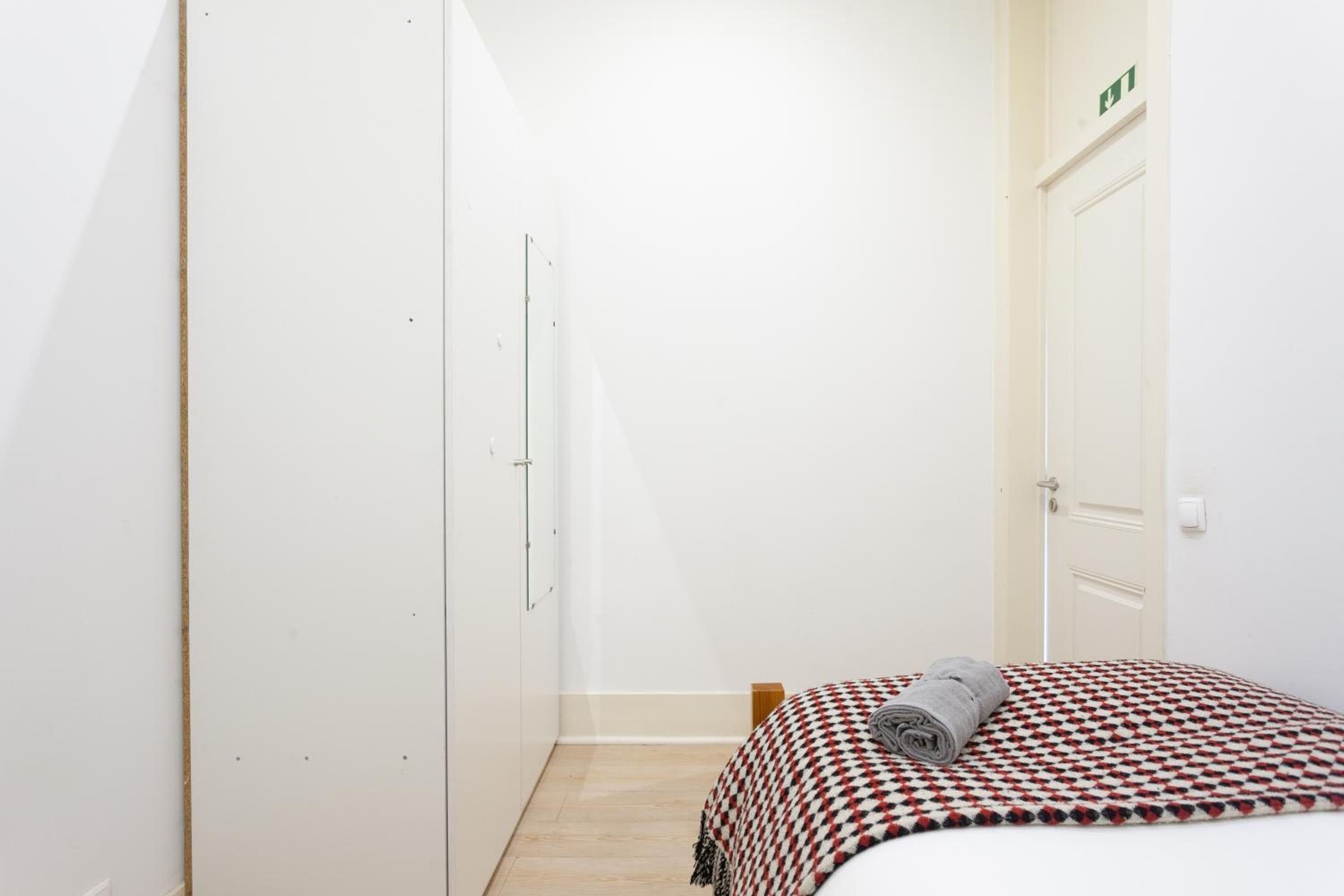 Budget Single Room photo 3