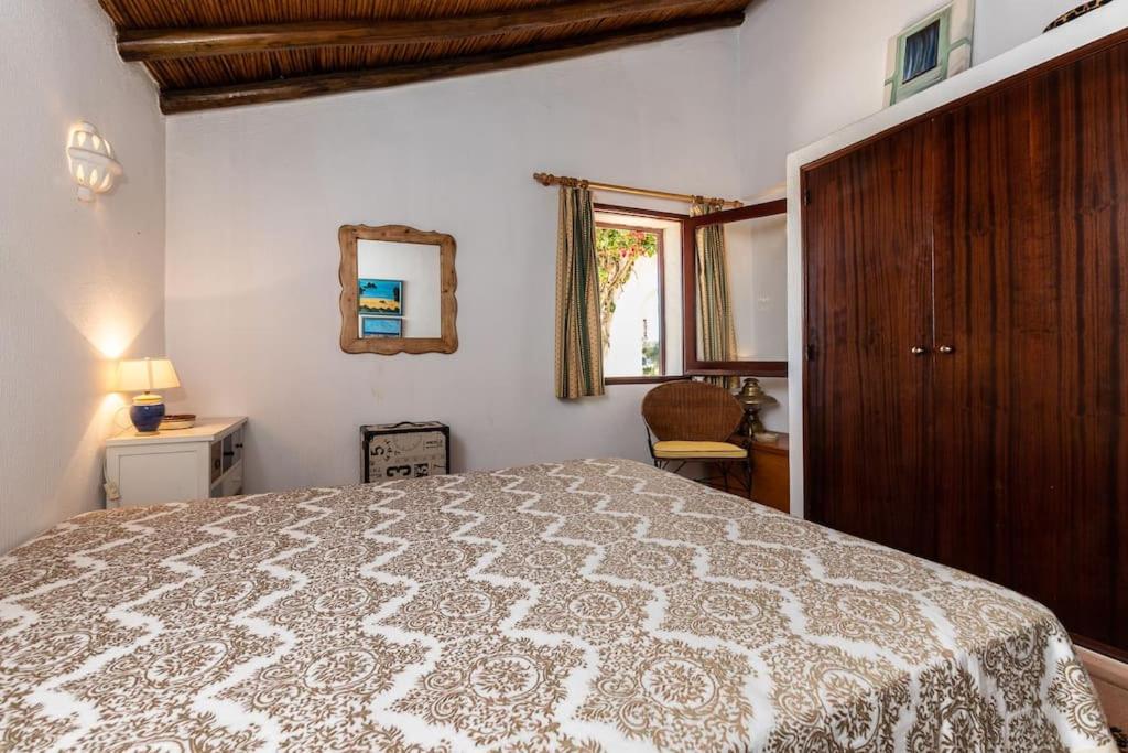 Villa photo 3