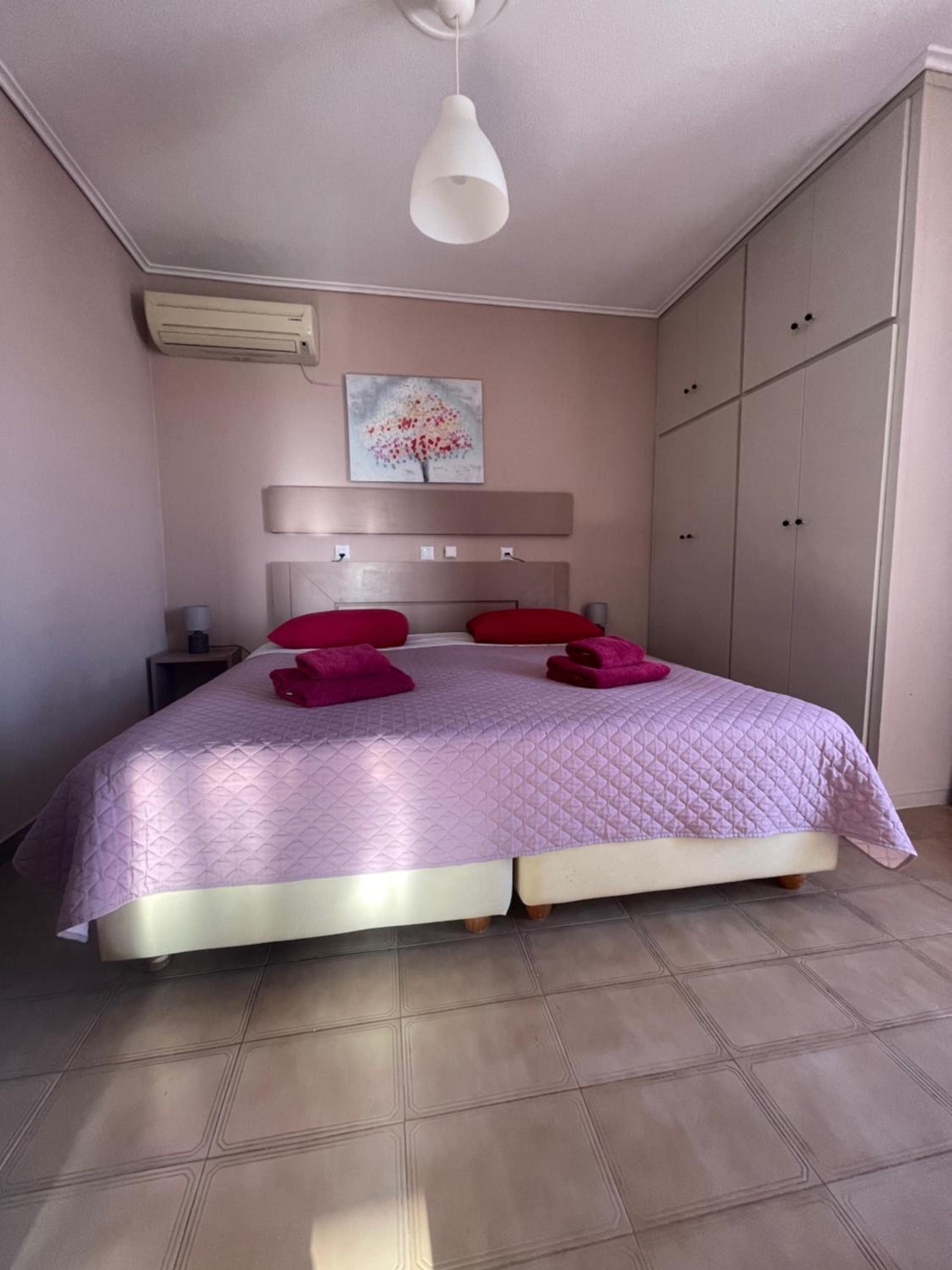 Deluxe Double or Twin Room with Mountain View