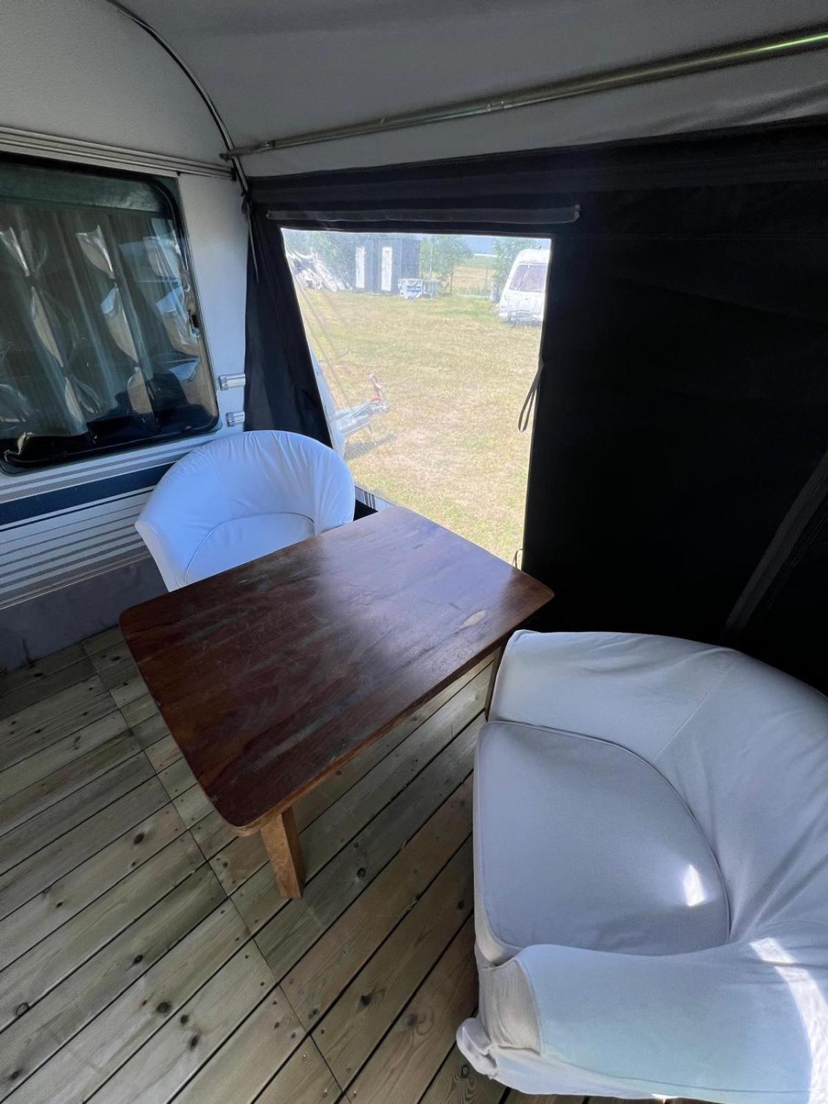 Caravan photo 3