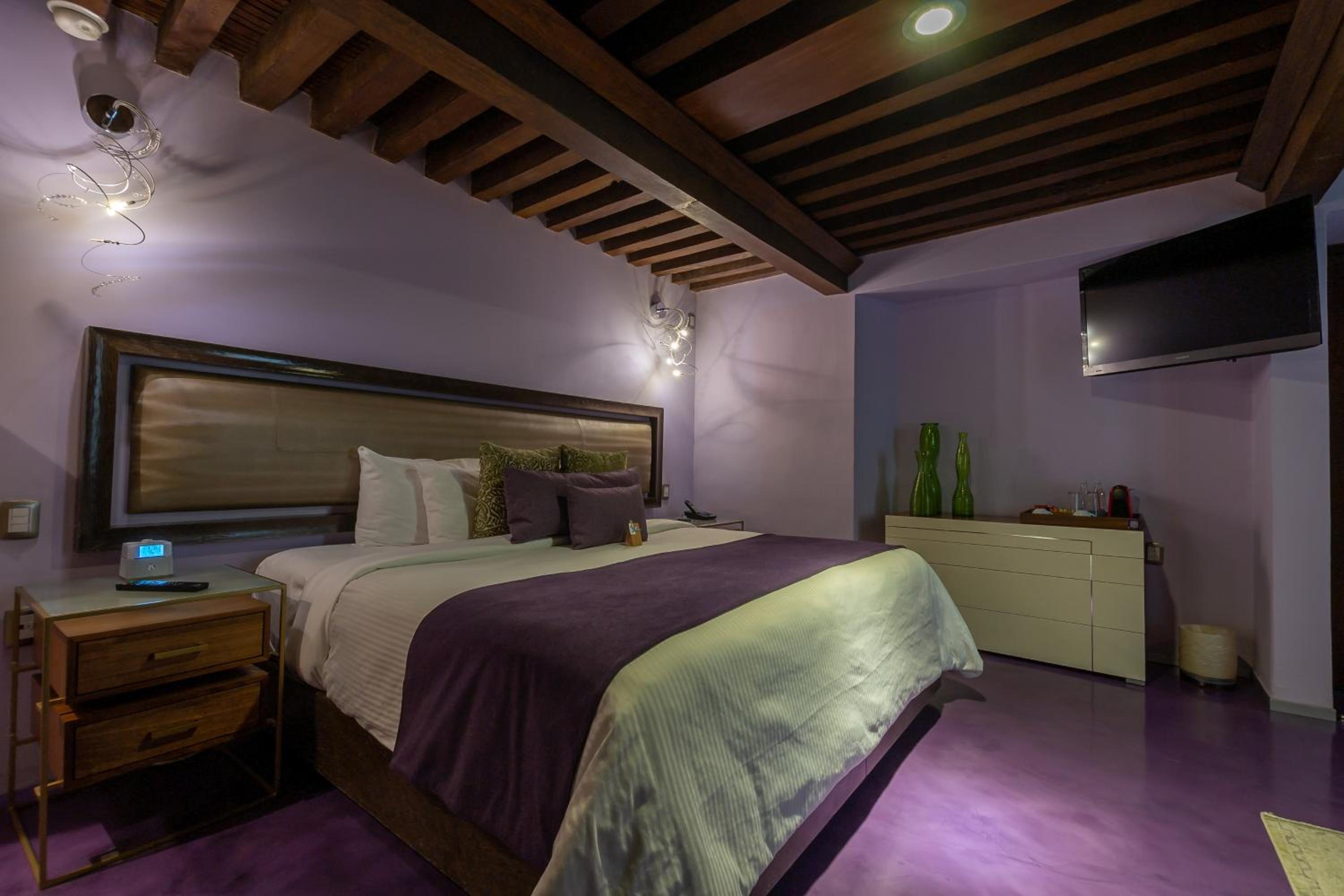 Deluxe King Room - Aranza - Photo 7