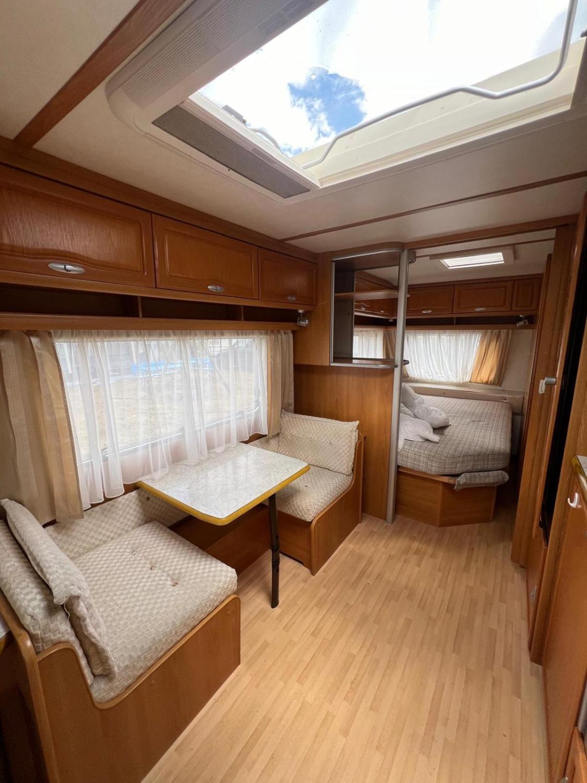 Caravan photo 1