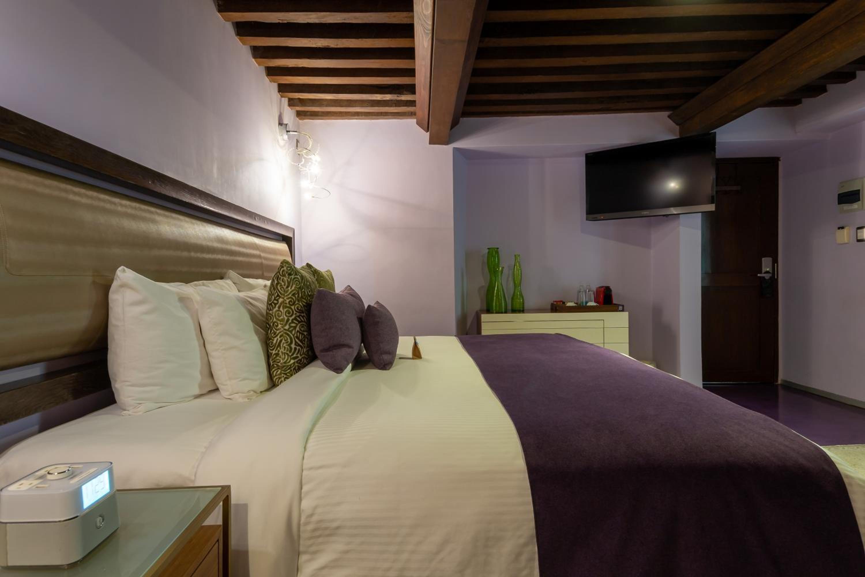 Deluxe King Room - Aranza - Photo 5