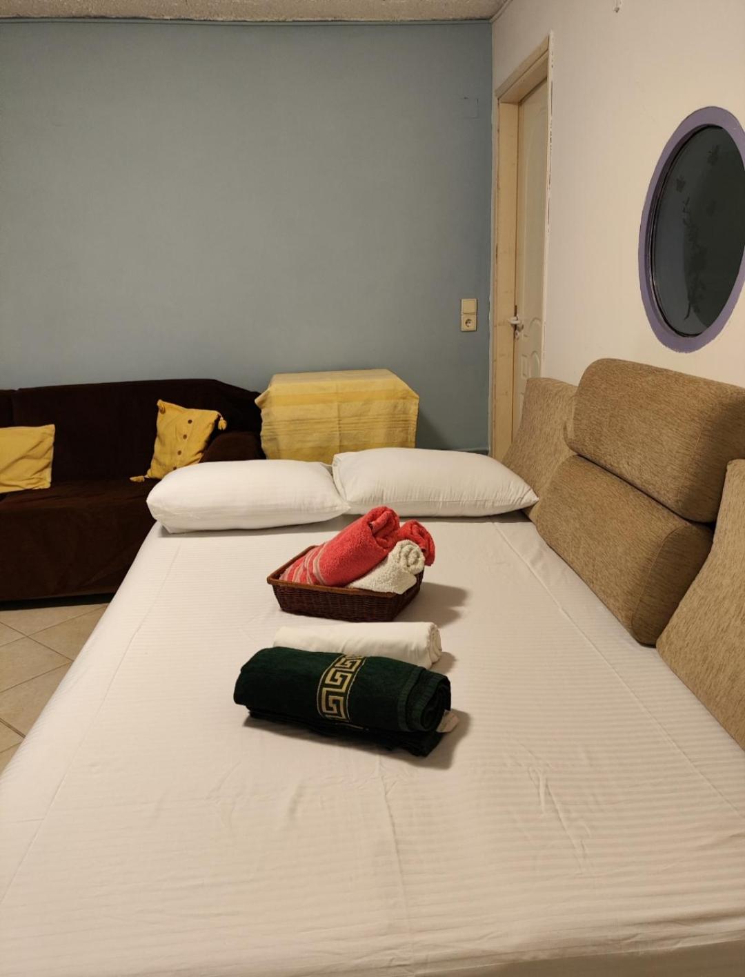 One-Bedroom House